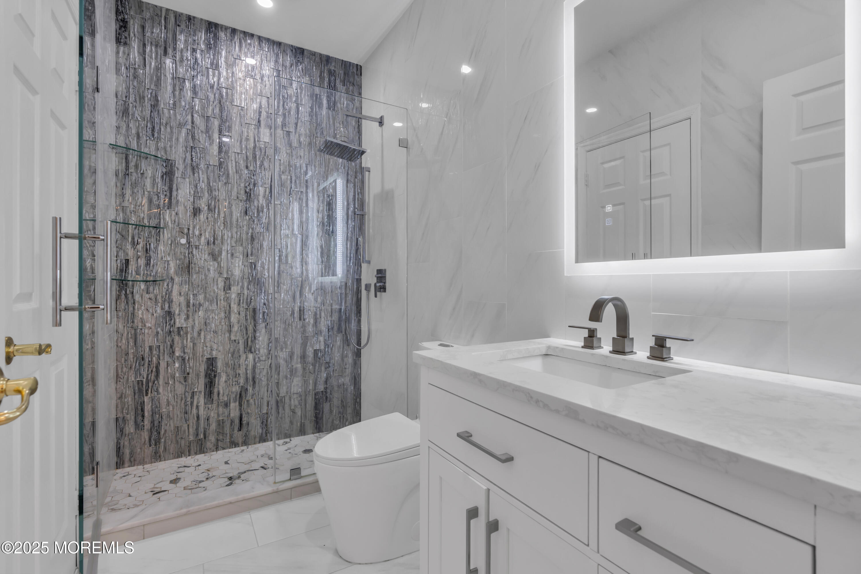 110 Shinnecock Drive, Manalapan, New Jersey image 15