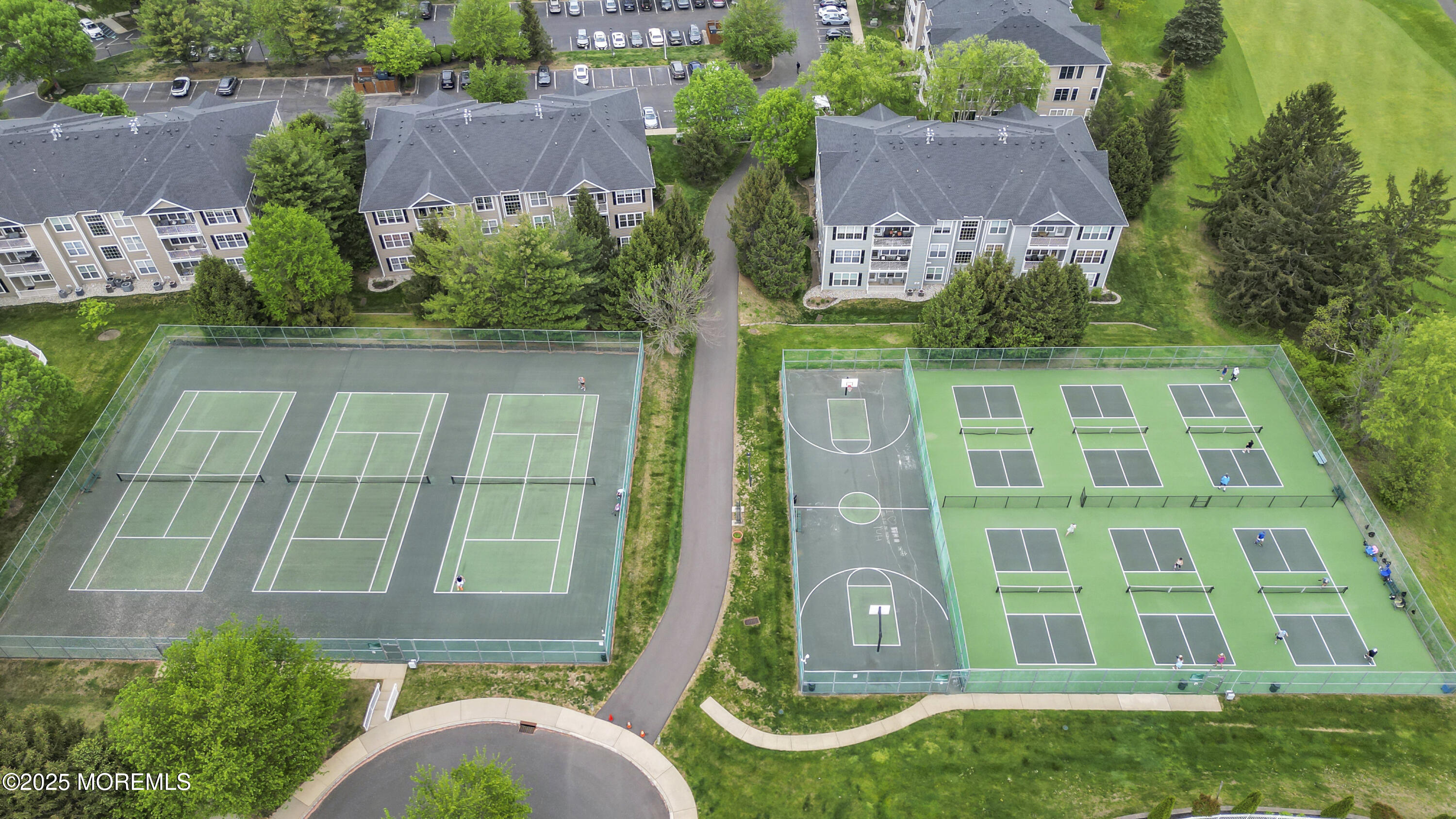 110 Shinnecock Drive, Manalapan, New Jersey image 21