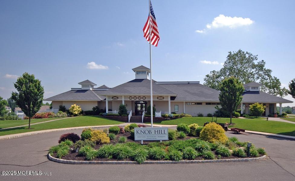 110 Shinnecock Drive, Manalapan, New Jersey image 22