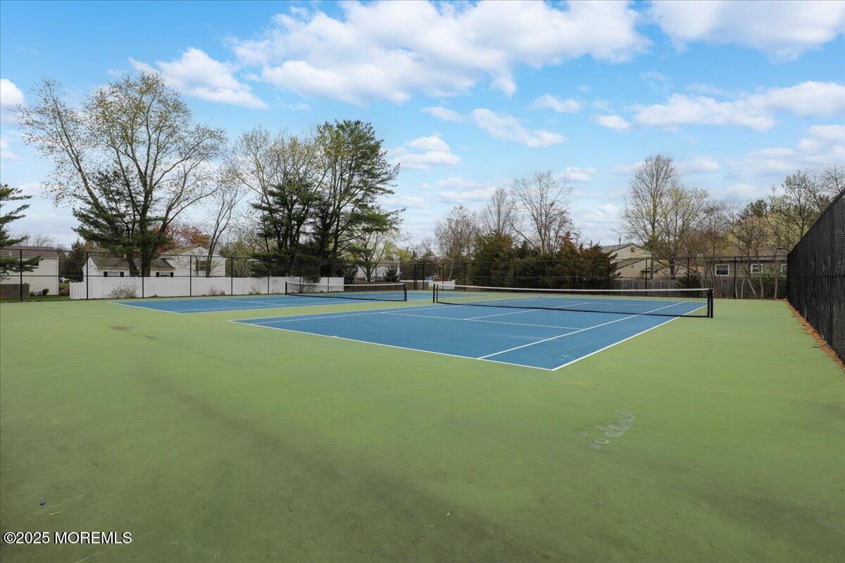 11 Lamp Post Court, Howell, New Jersey image 28