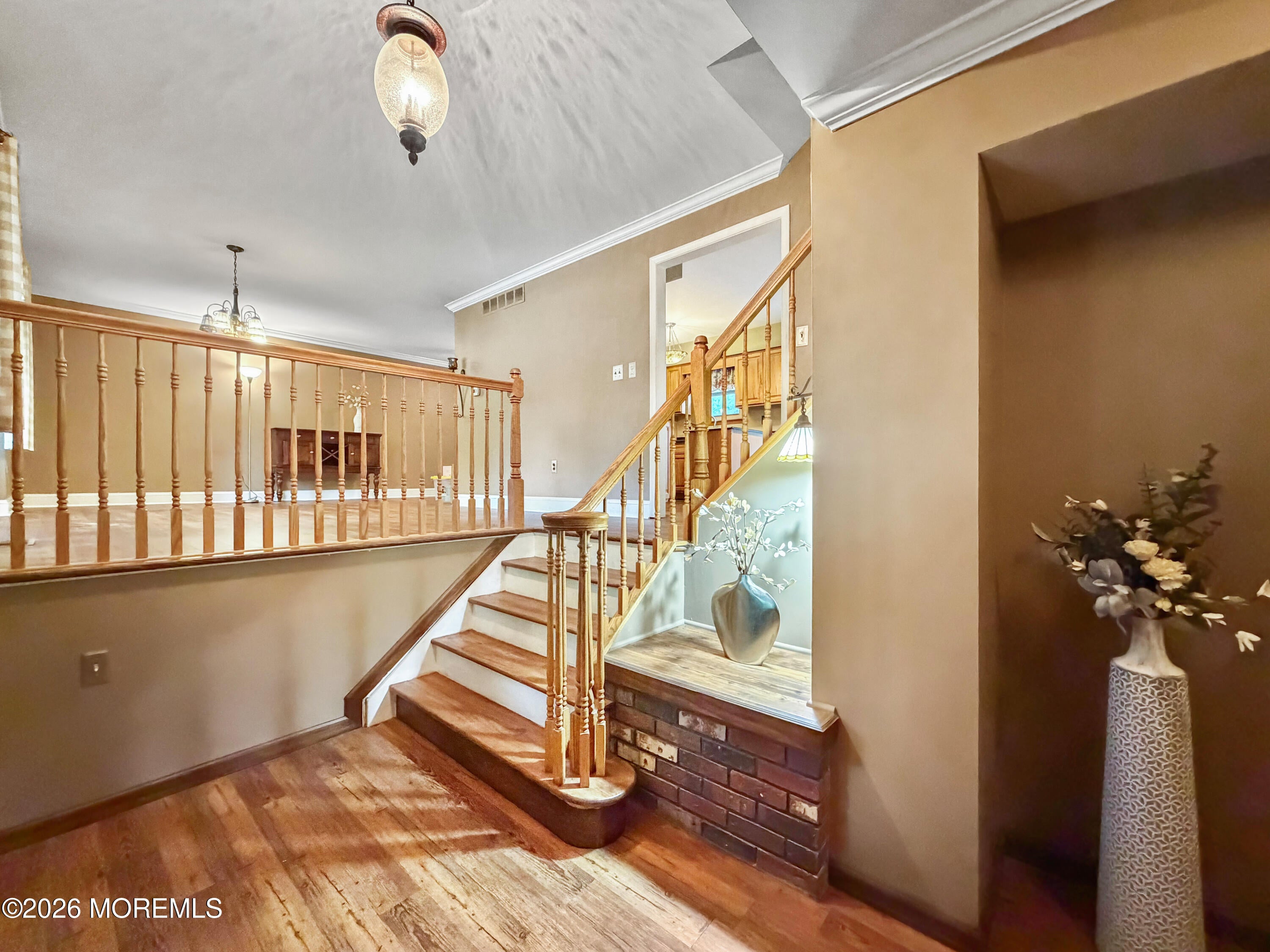 17 Feathertree Court