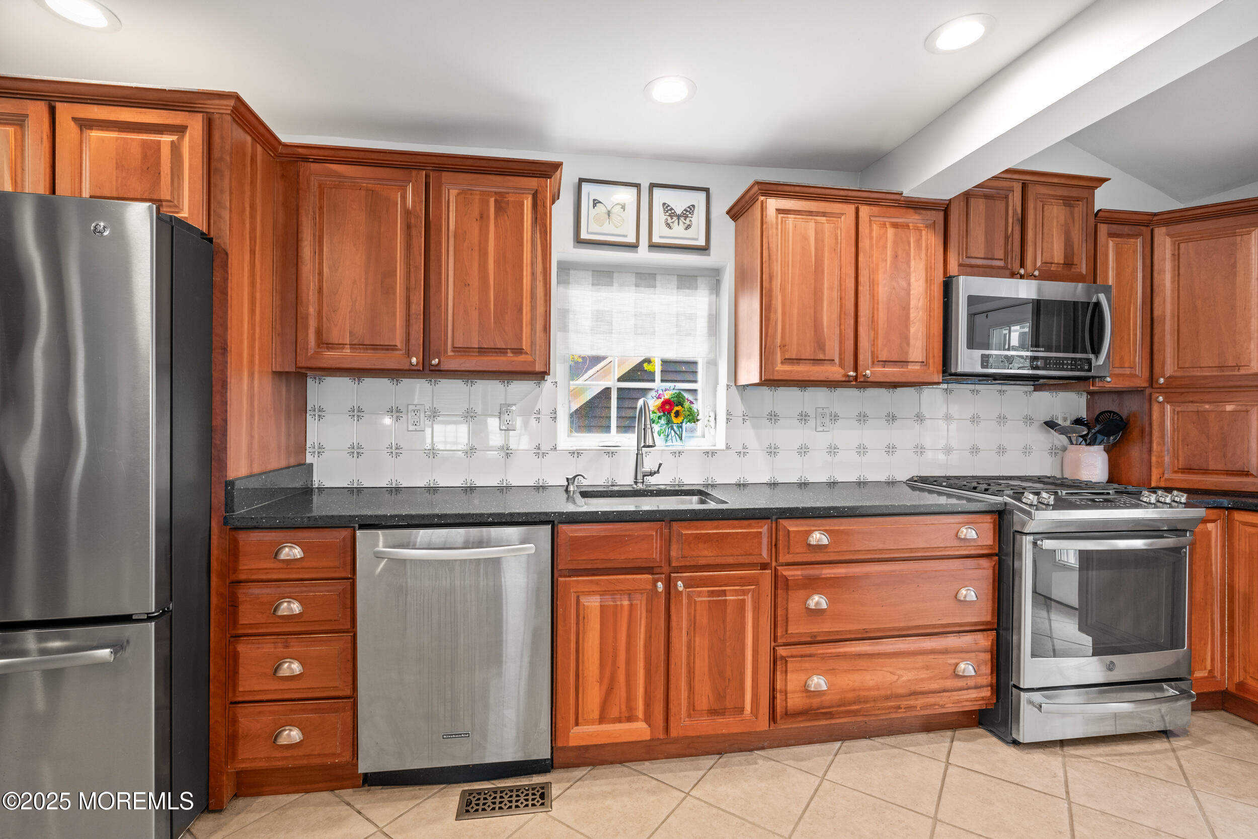 56 Waverly Place, Red Bank, New Jersey image 19
