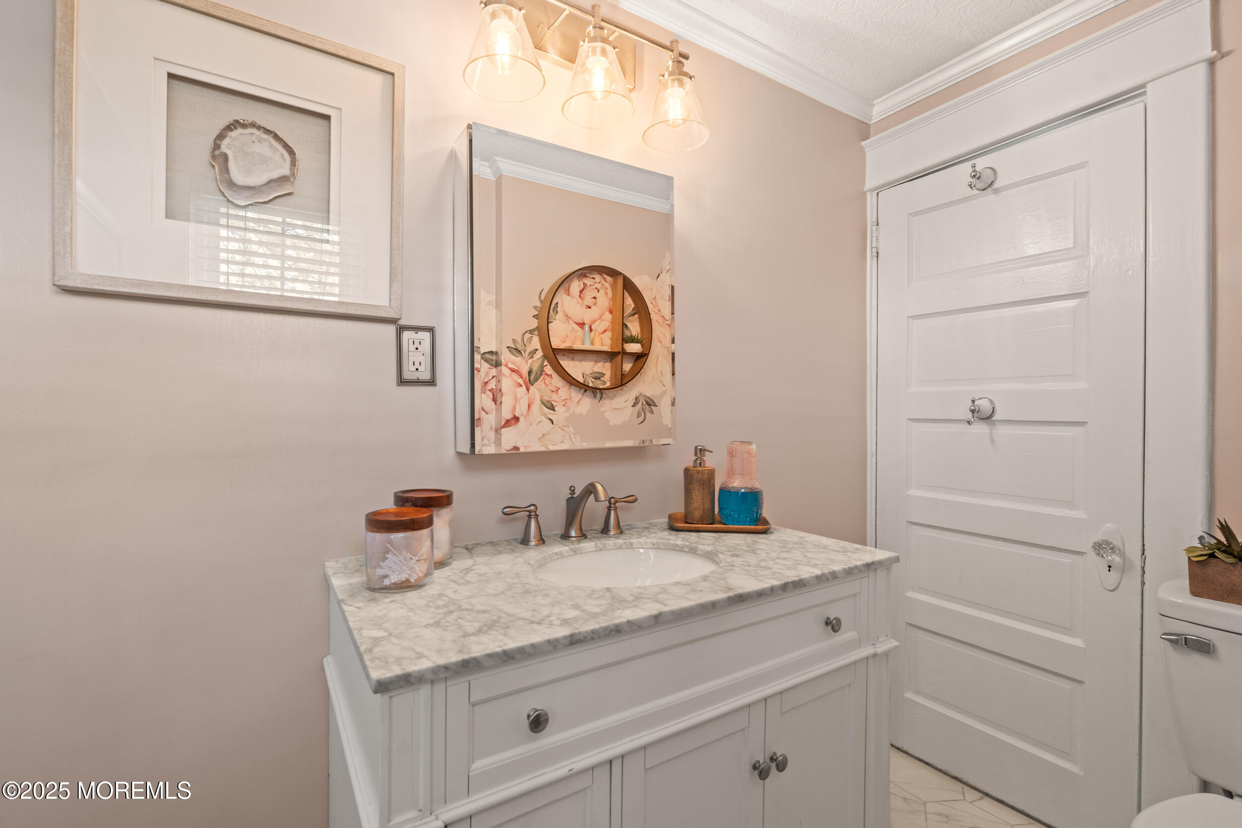 56 Waverly Place, Red Bank, New Jersey image 28