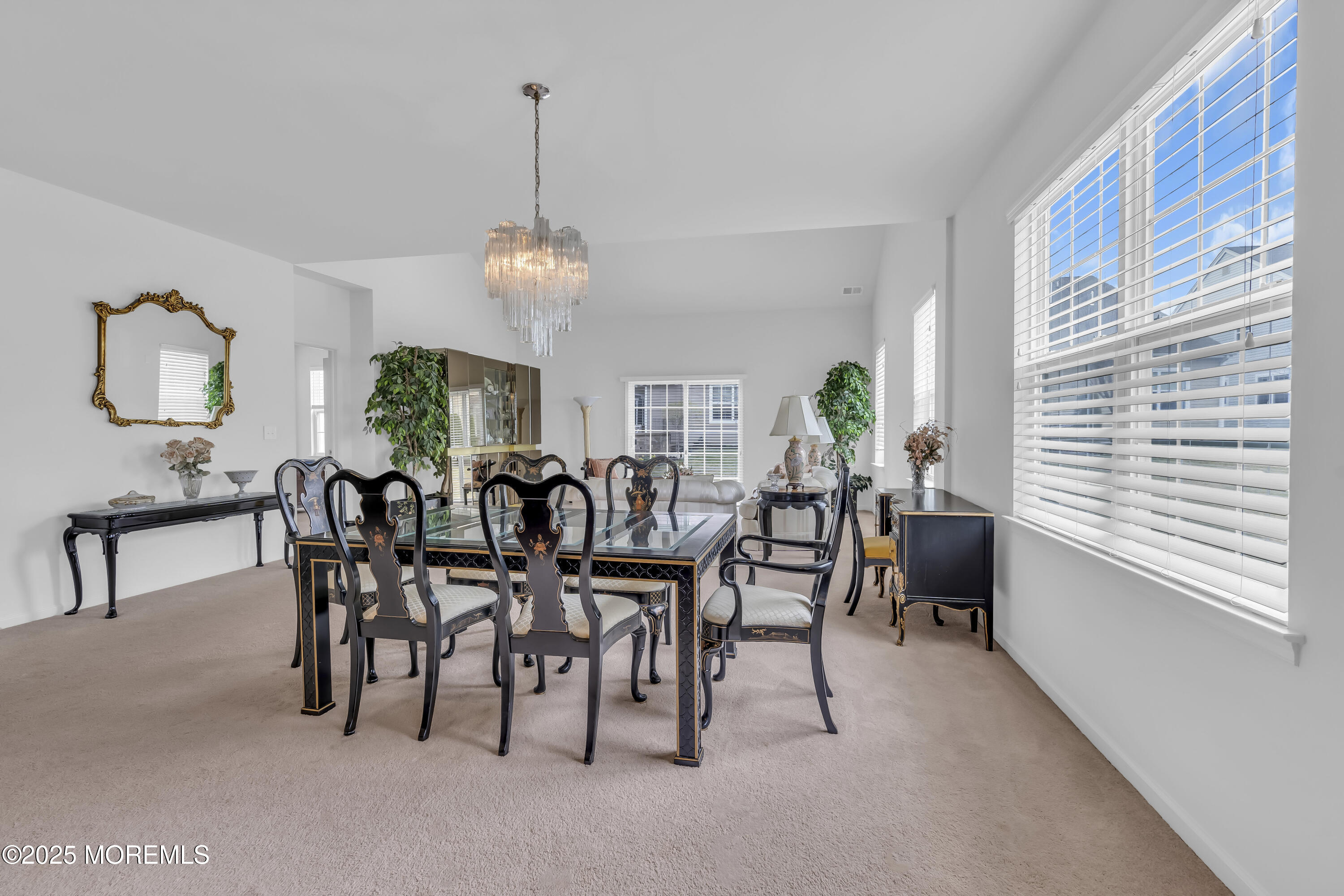 21 Gryphon Drive, Monroe Township, New Jersey image 9