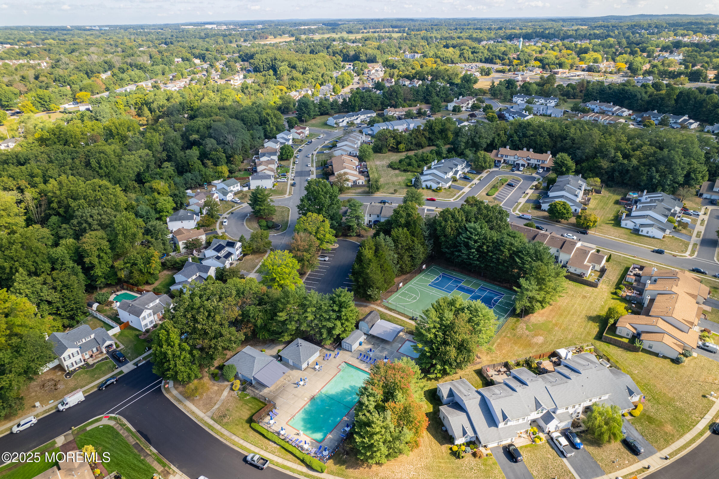 11 Seabreeze Square, Freehold, New Jersey image 17