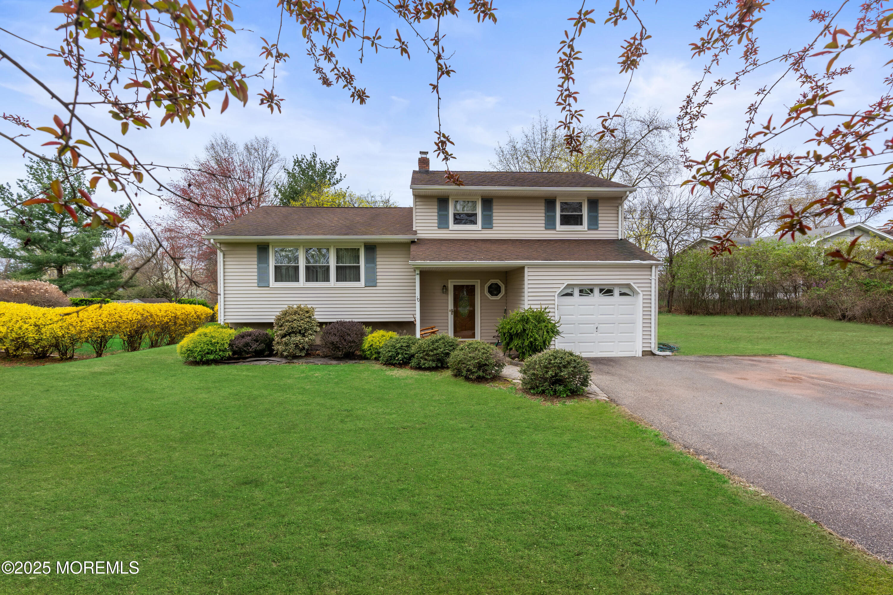 10 Tiffin Place, Bridgewater, New Jersey image 1