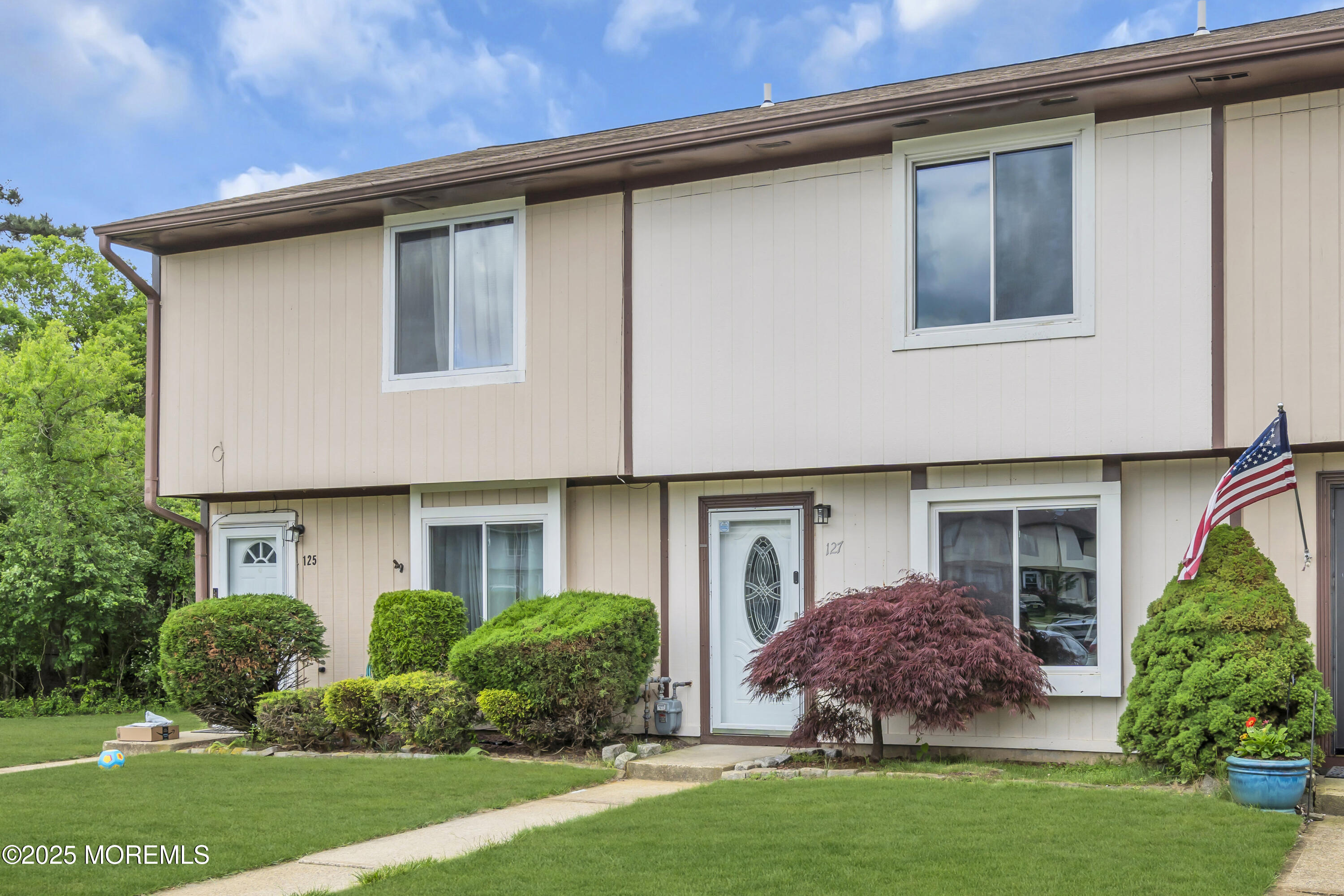 127 Creek Road #518, Brick, New Jersey image 2
