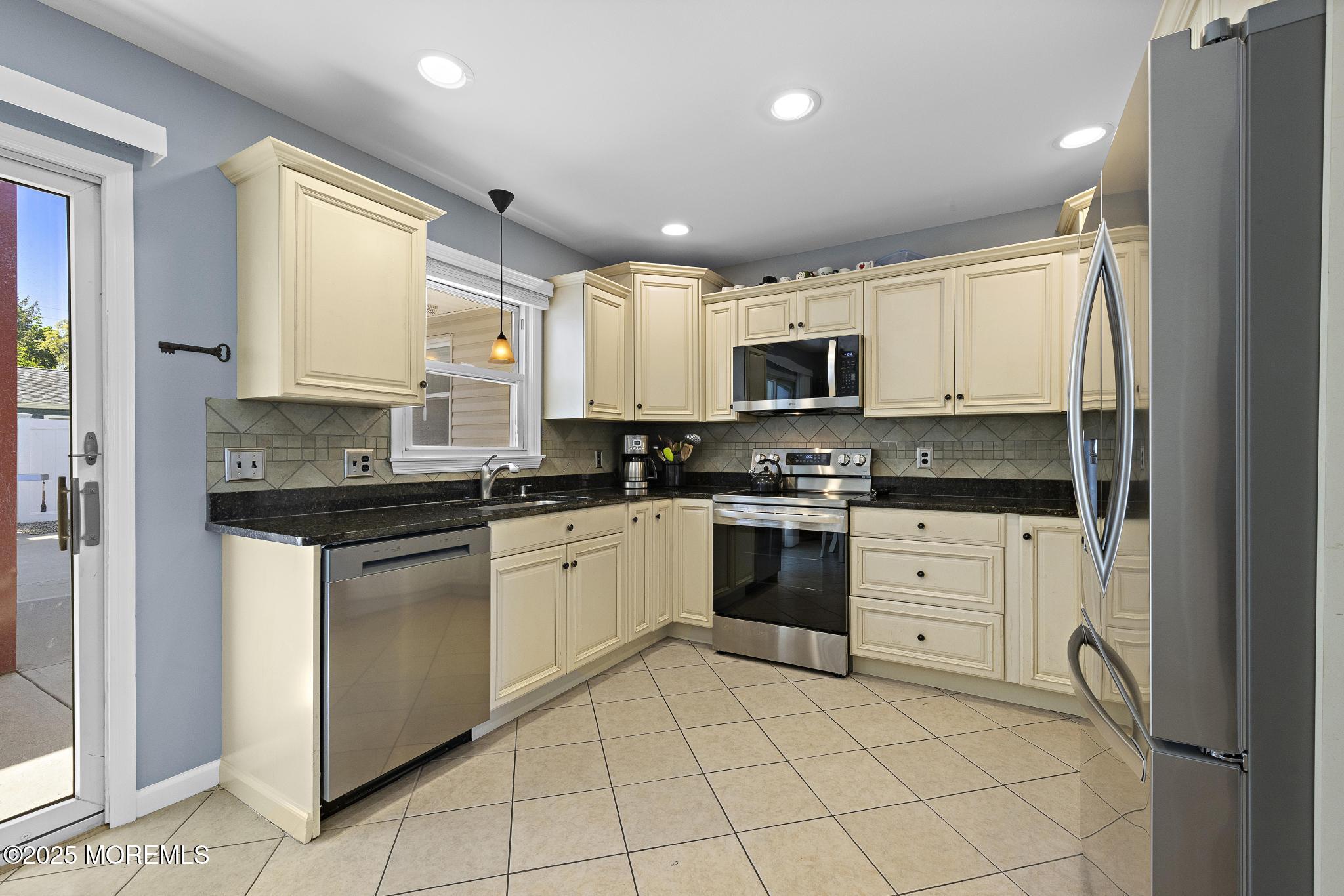 307 Clairmore Avenue, Lanoka Harbor, New Jersey image 7