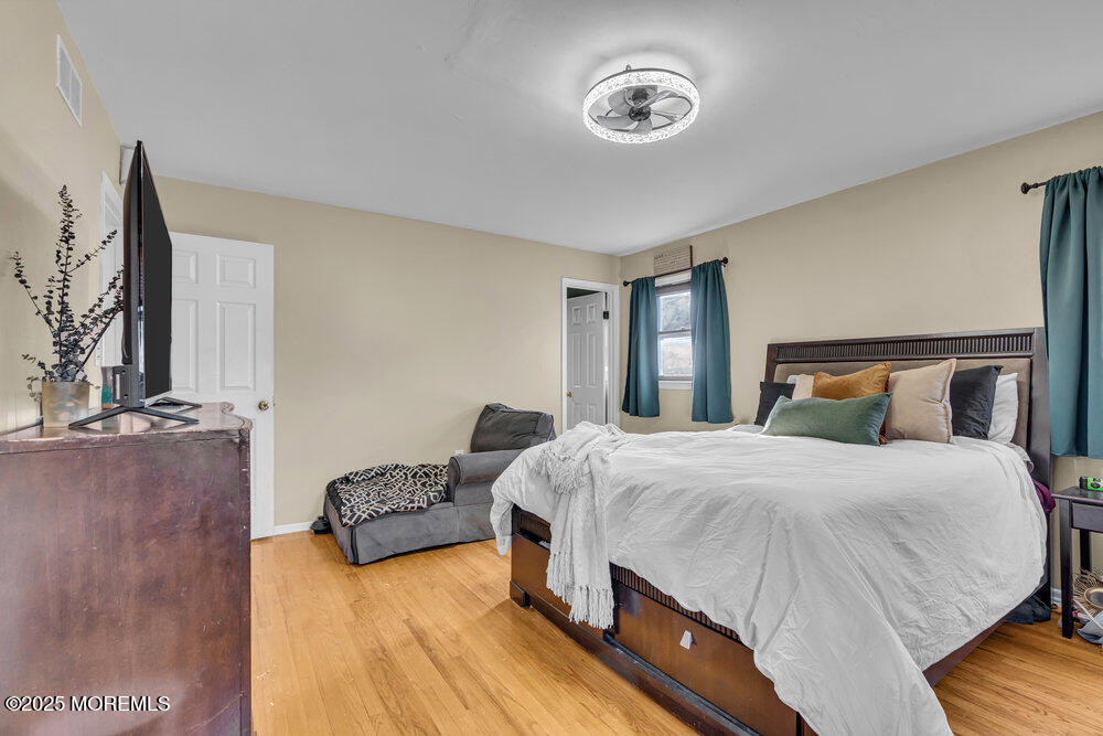 8 Michelle Avenue, Old Bridge, New Jersey image 11