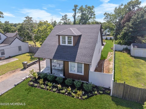 Homes For Rent - 8 Woodrow Street<br/> Oakhurst, NJ 07755