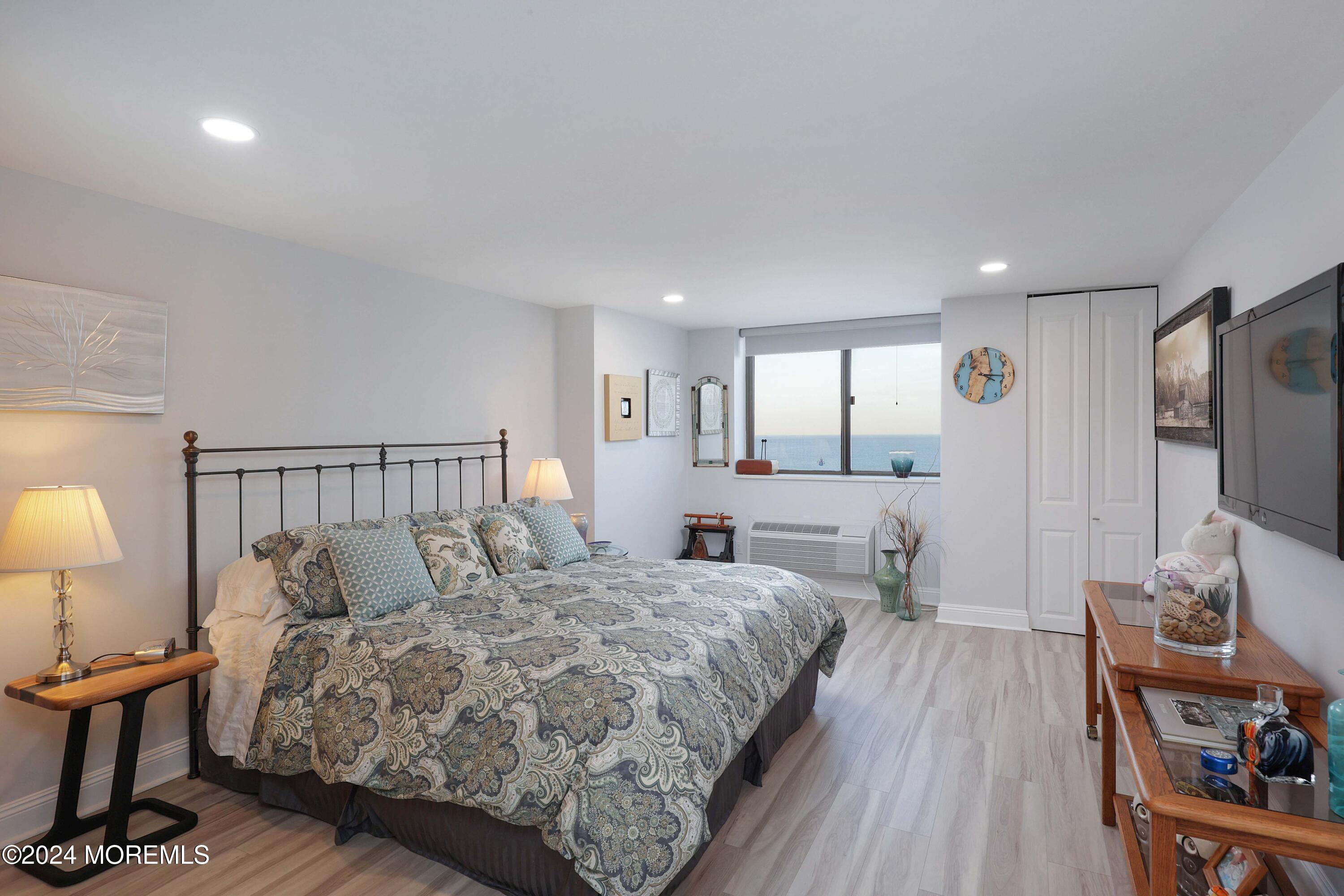 55 Ocean Avenue #10G, Monmouth Beach, New Jersey image 16