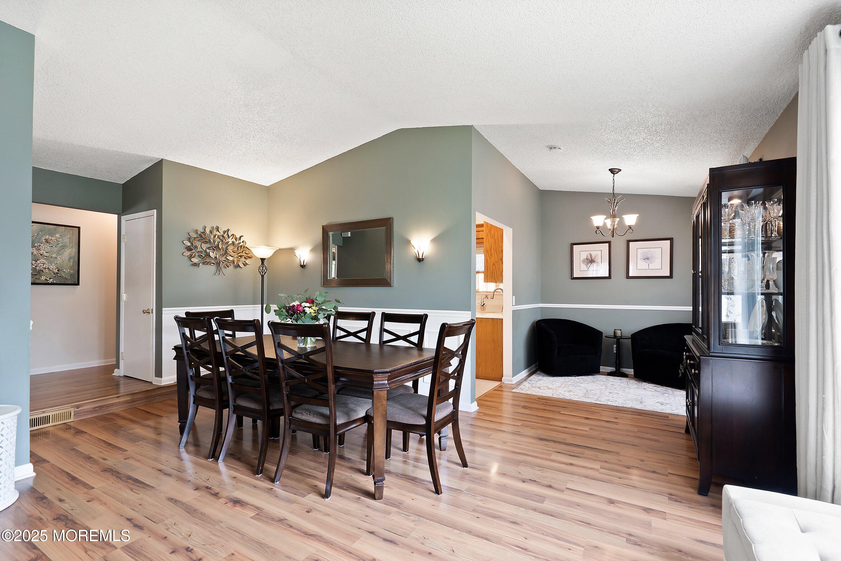 5 E Jack Street