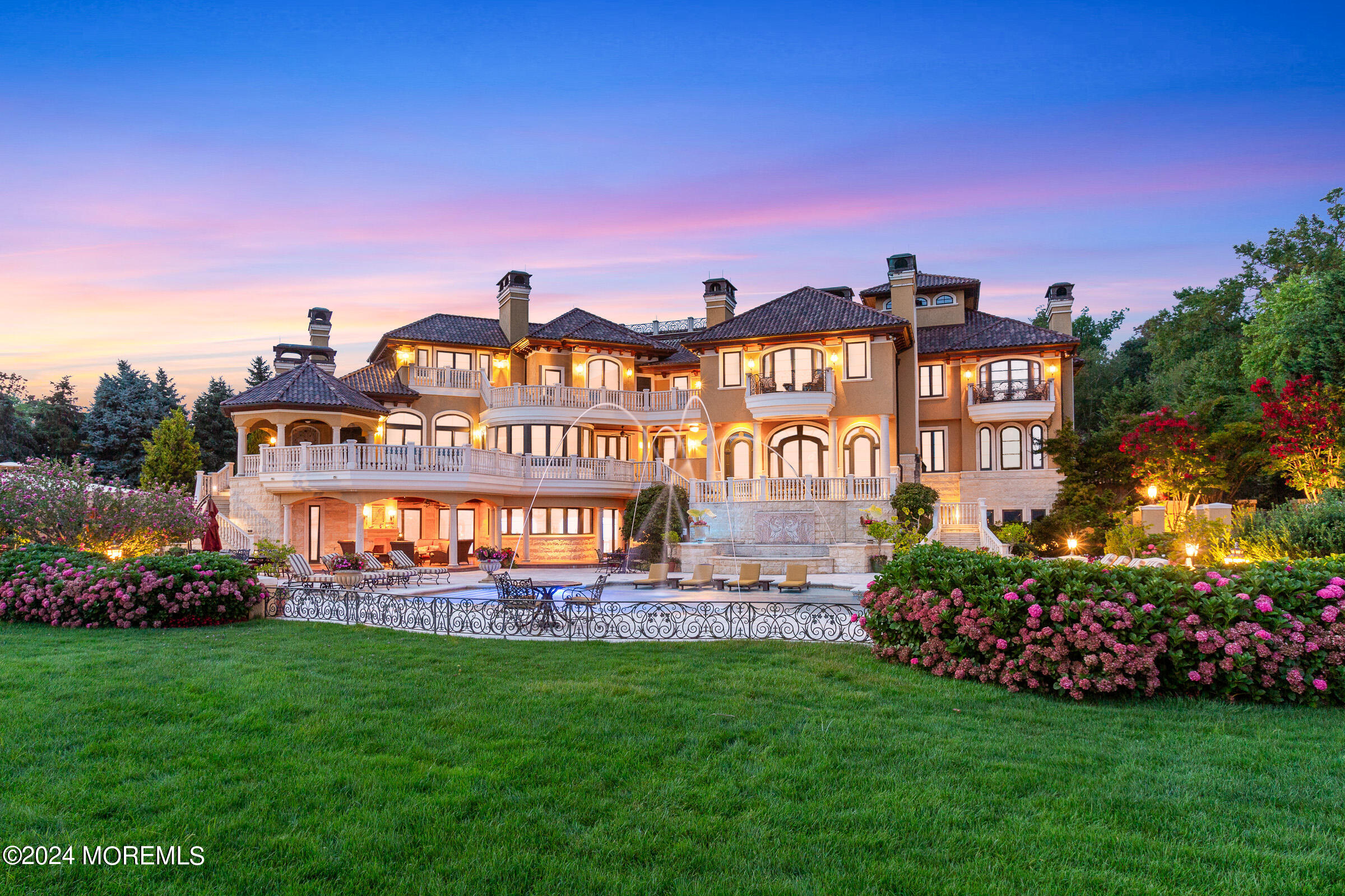 Middletown, New Jersey 07748, United States, 6 Bedrooms Bedrooms, ,9 BathroomsBathrooms,Residential,Active,47449