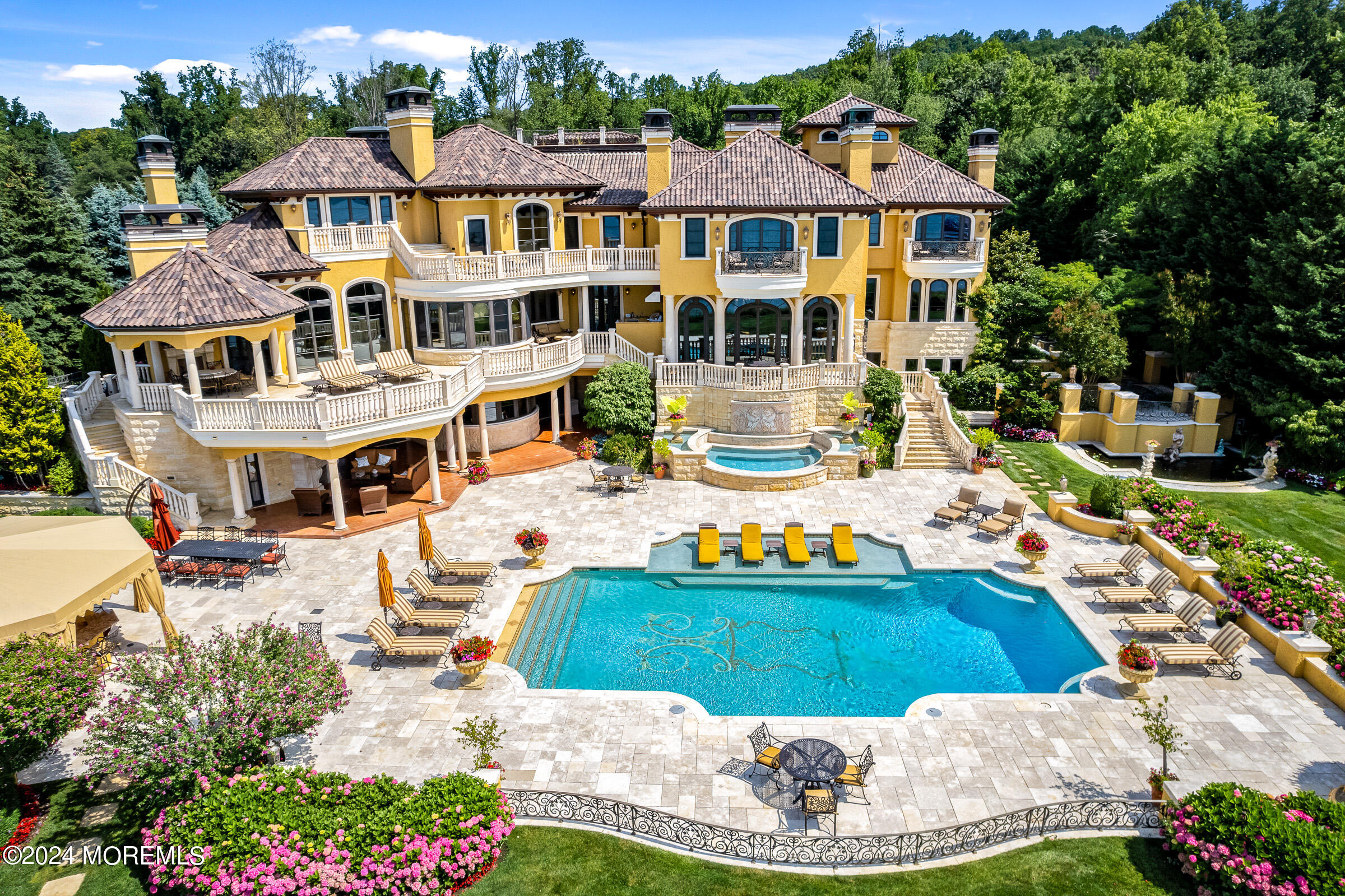 Middletown, New Jersey 07748, United States, 6 Bedrooms Bedrooms, ,9 BathroomsBathrooms,Residential,Active,47449