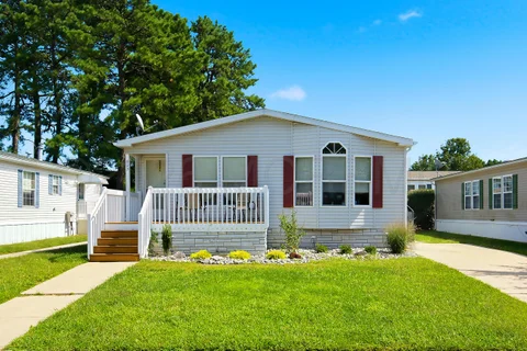 MLS: 22628384