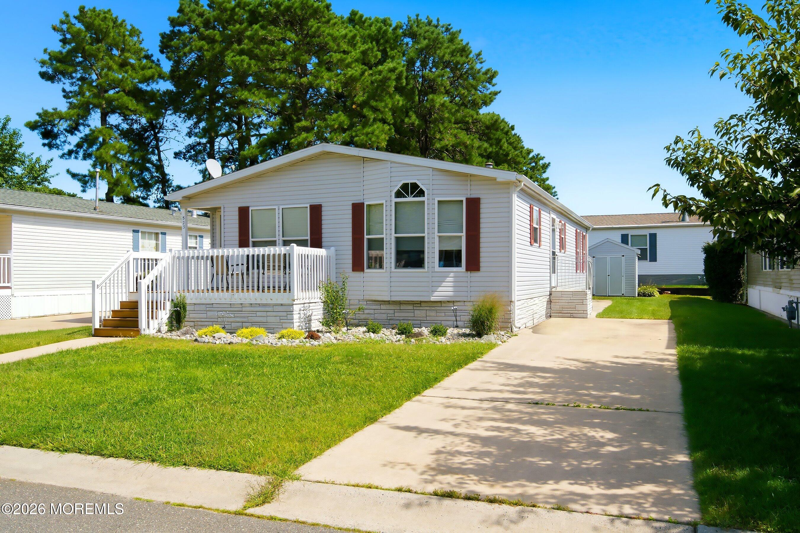 523 Momosa Way