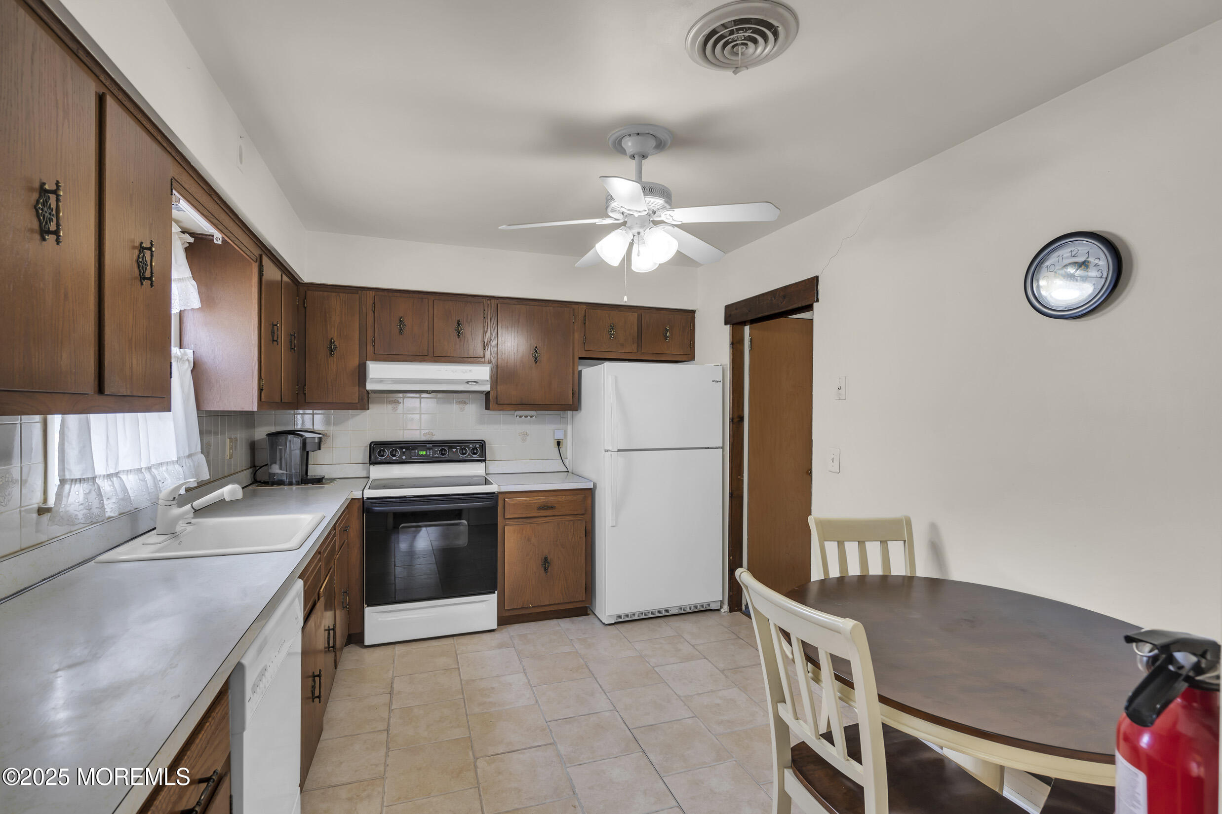 6 Eton Road, Toms River, New Jersey image 9