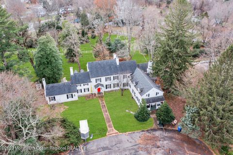 Homes For Sale - 911 Middletown Lincroft Road<br/> Middletown, NJ 07748