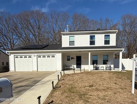 Photo of 16 Snowdrift Lane, Howell, NJ 07731 (MLS # 22601146)