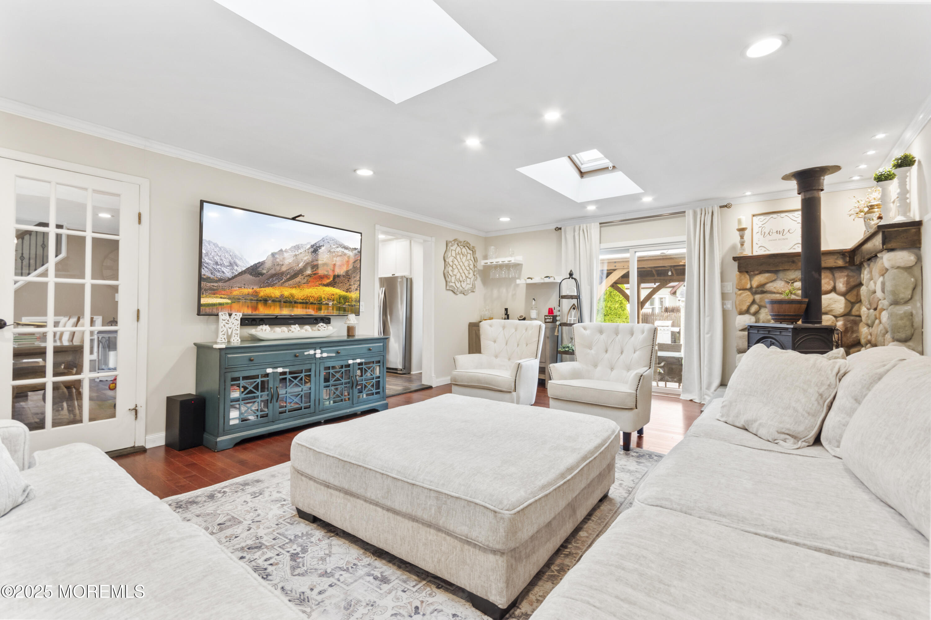 143 Seventh Street, Belford, New Jersey image 10