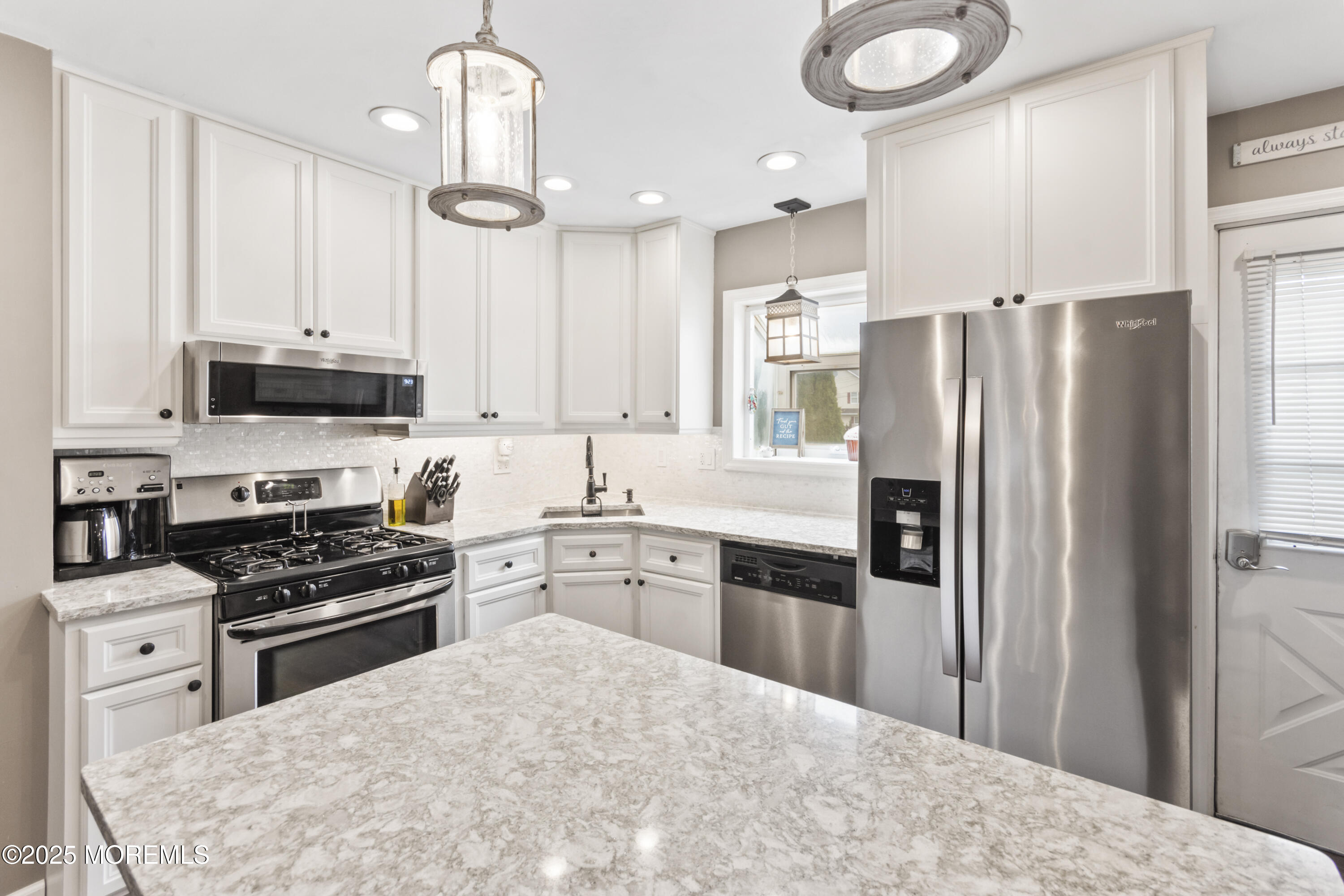 143 Seventh Street, Belford, New Jersey image 8