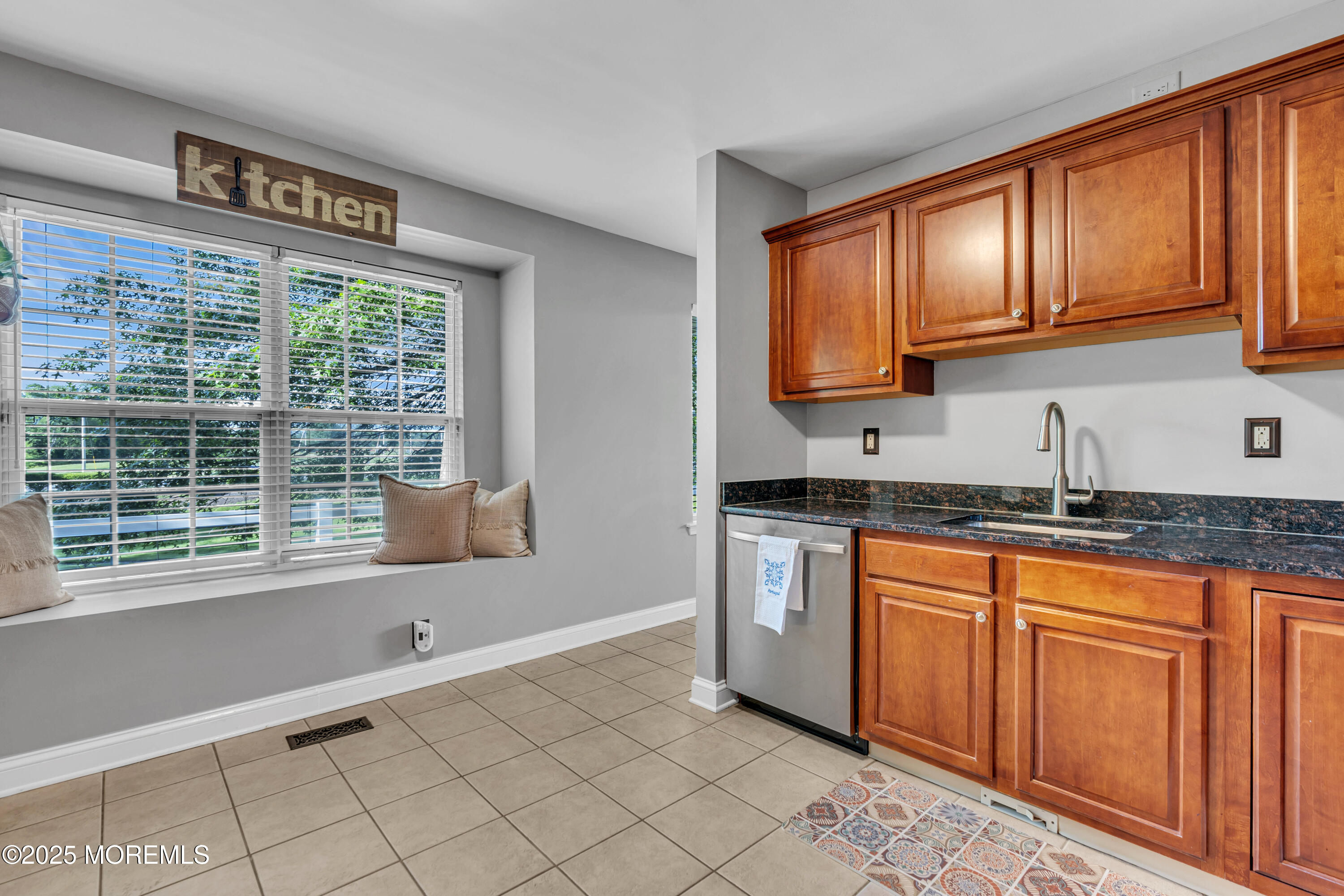 2805 Kapalua Court, Freehold, New Jersey image 16