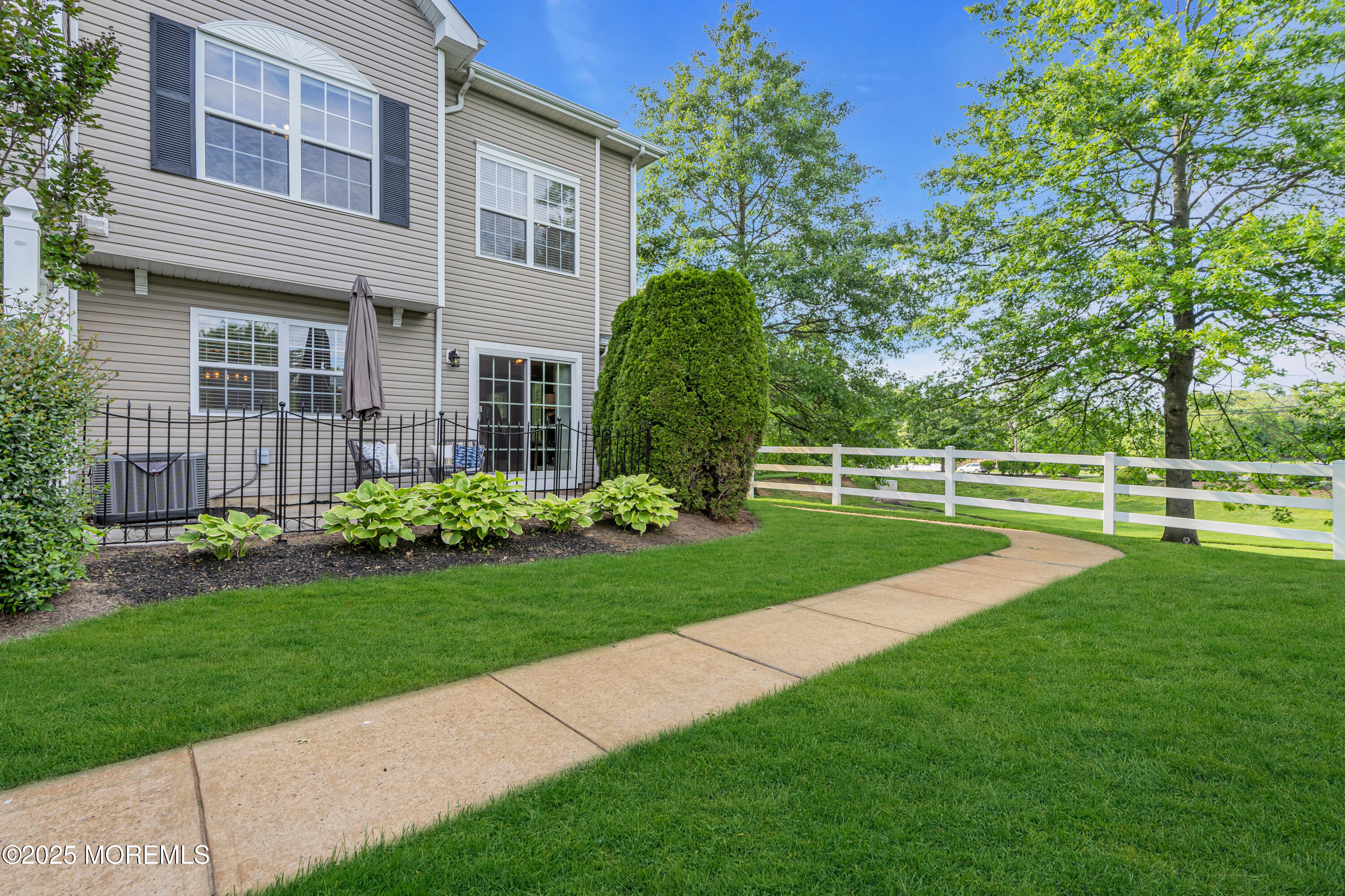 2805 Kapalua Court, Freehold, New Jersey image 38