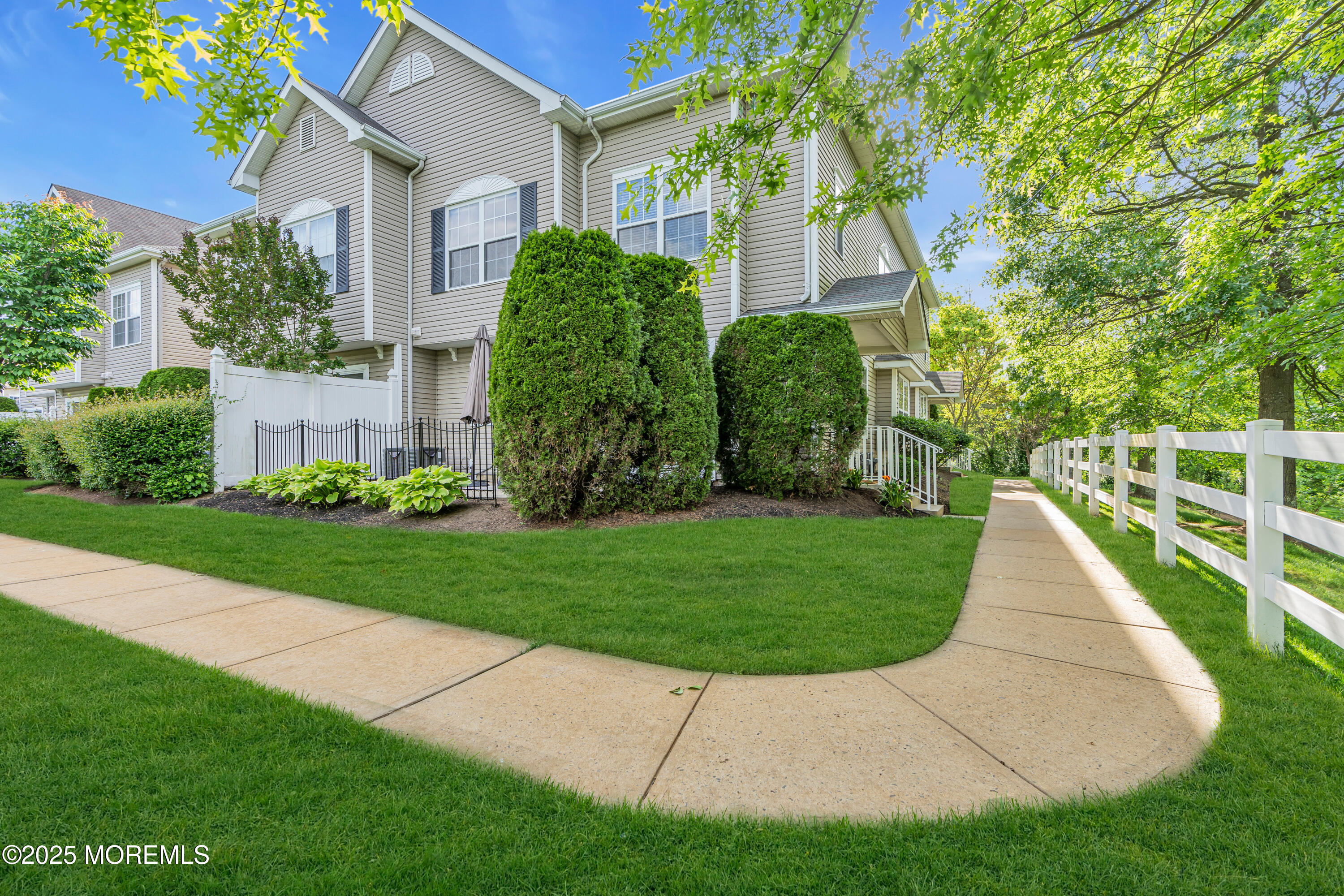 2805 Kapalua Court, Freehold, New Jersey image 35
