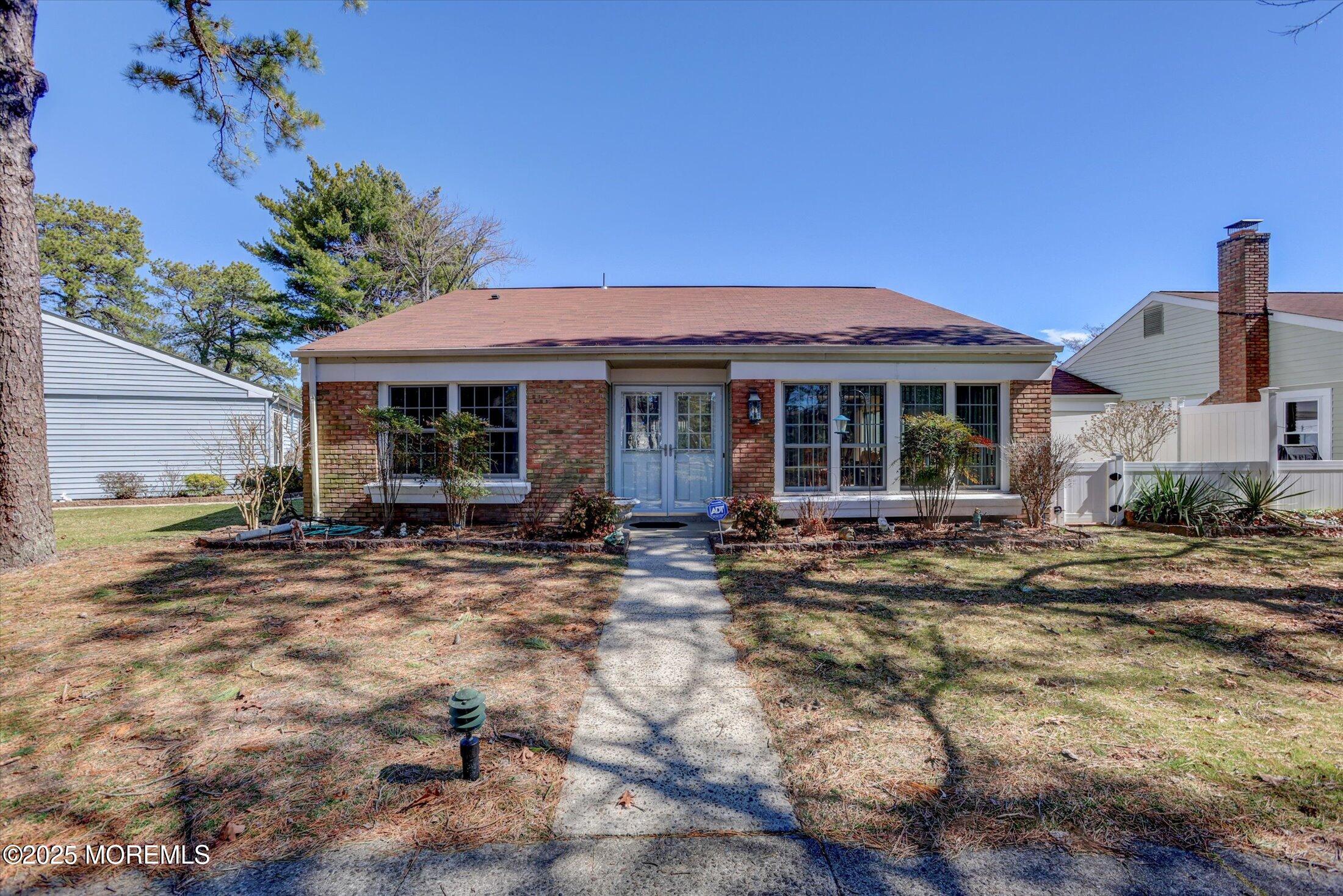 546A Norwich Court, Manchester, New Jersey image 1