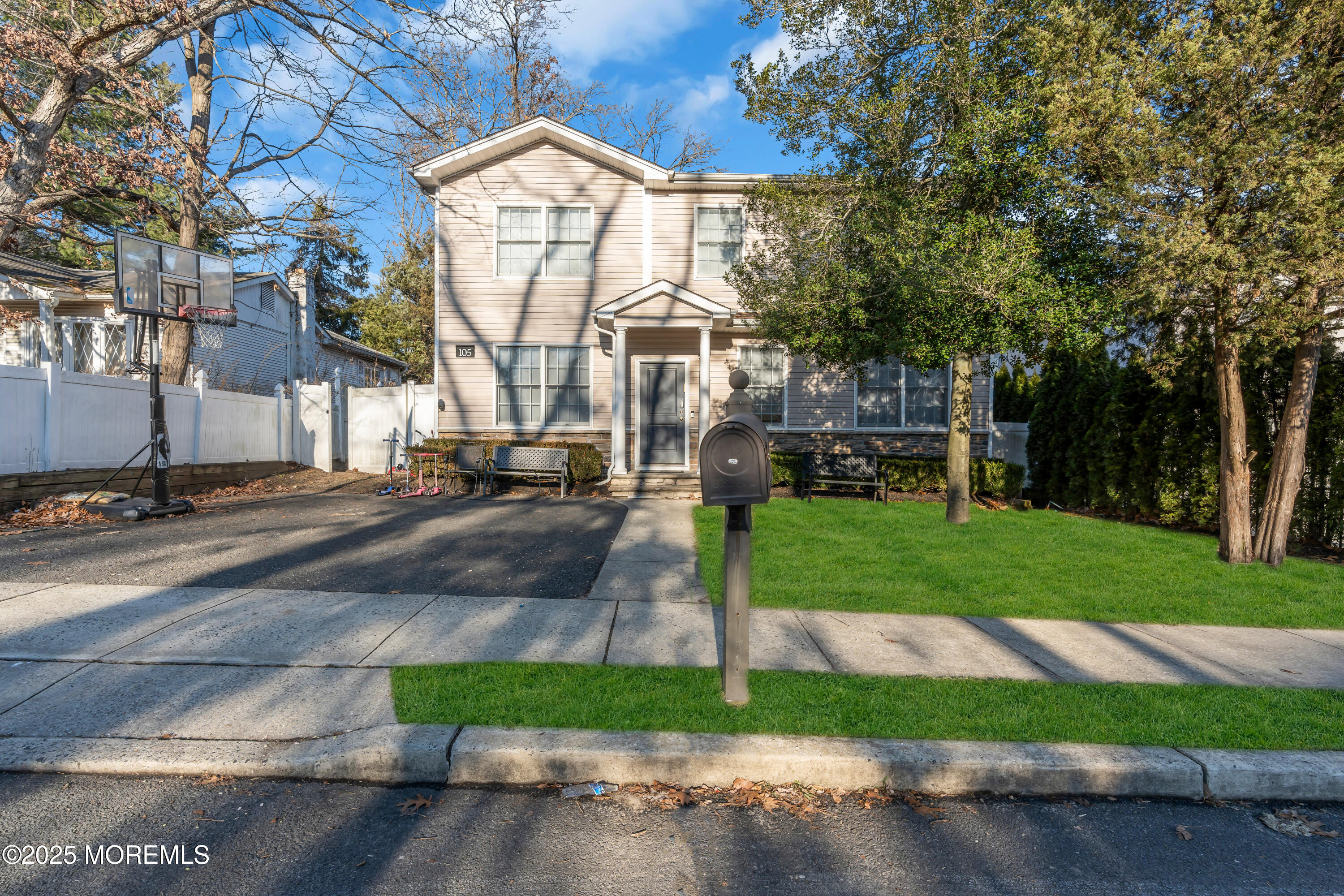 105 Shady Lane Drive, Lakewood, New Jersey image 2
