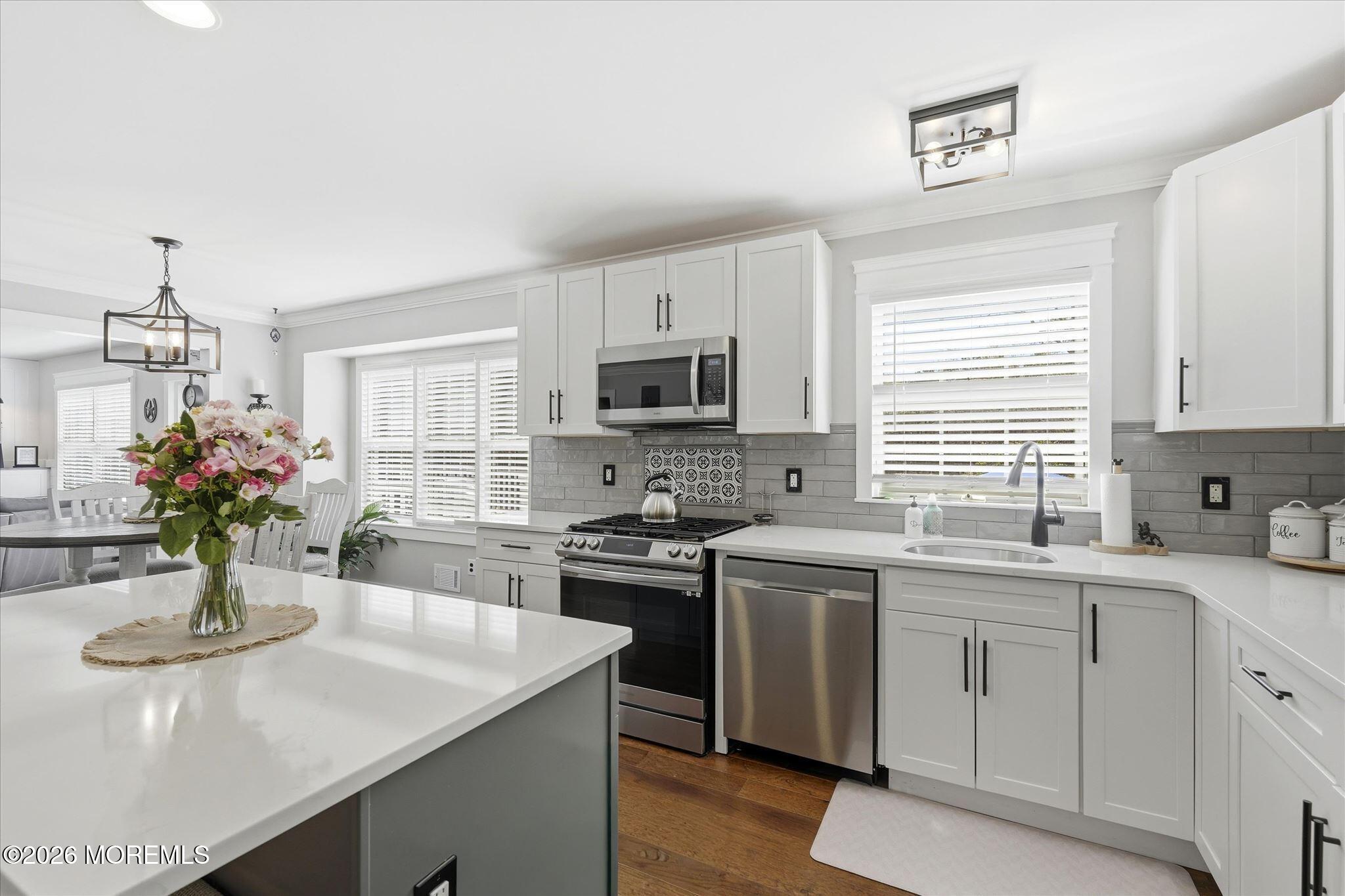 Barnegat, New Jersey, 08005, United States, 5 Bedrooms Bedrooms, ,3 BathroomsBathrooms,Residential,Active,2041693