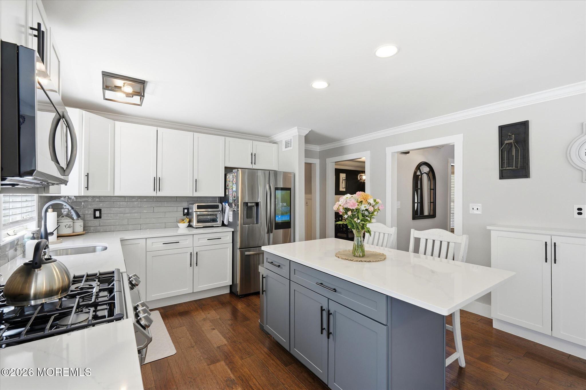 Barnegat, New Jersey, 08005, United States, 5 Bedrooms Bedrooms, ,3 BathroomsBathrooms,Residential,Active,2041693