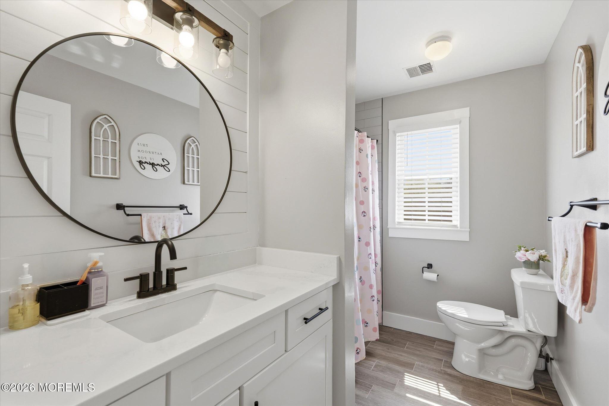 Barnegat, New Jersey, 08005, United States, 5 Bedrooms Bedrooms, ,3 BathroomsBathrooms,Residential,Active,2041693