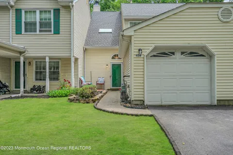 608 Patriots Way, Lakewood, NJ 08701 - #: 22510839