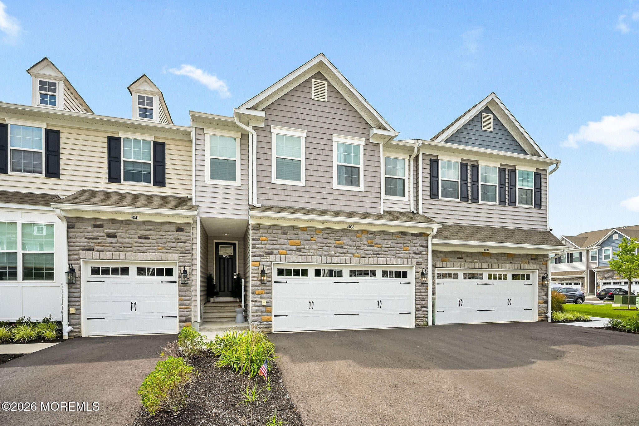 4039 Heron Drive