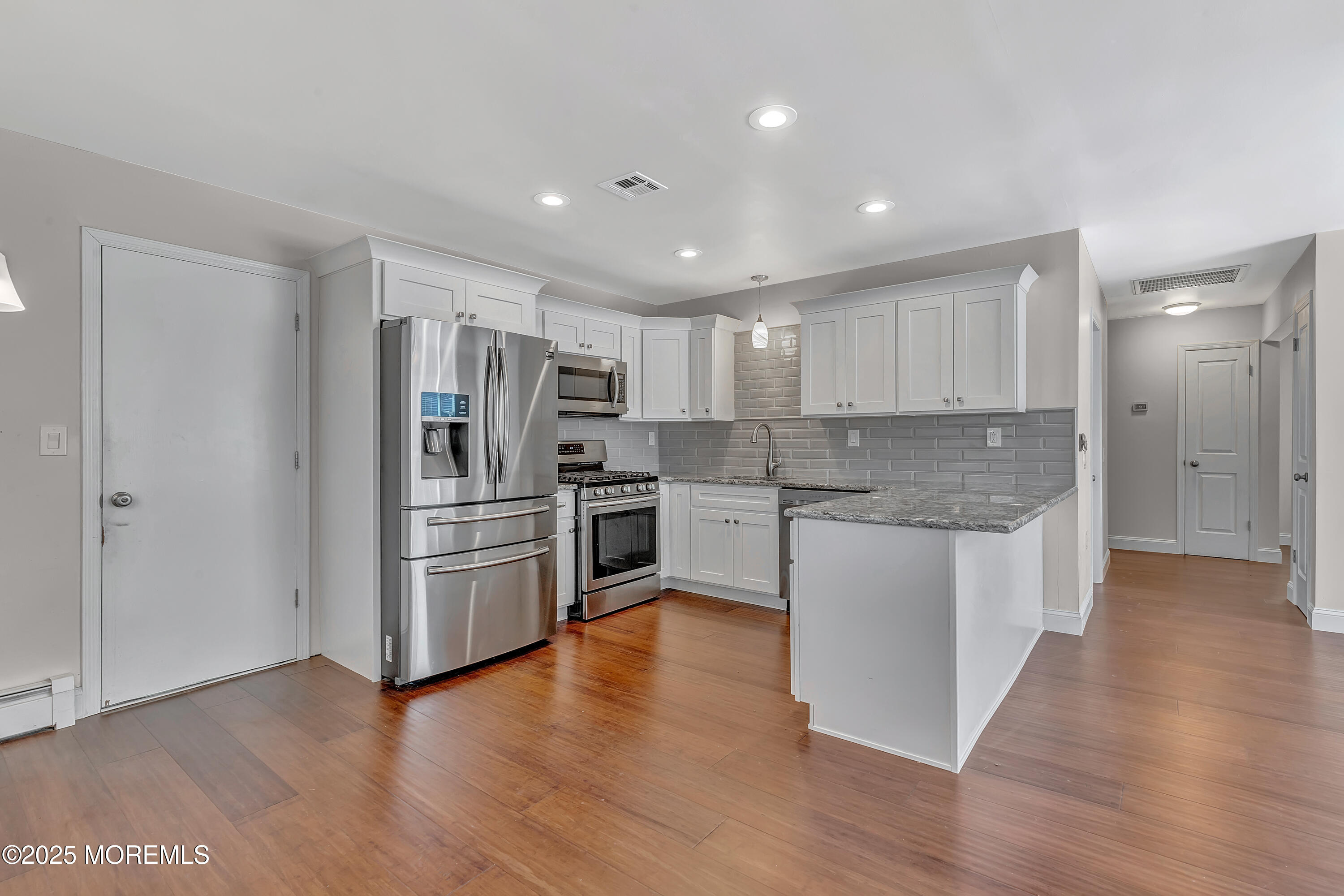 139 Paradise Boulevard, Toms River, New Jersey image 15