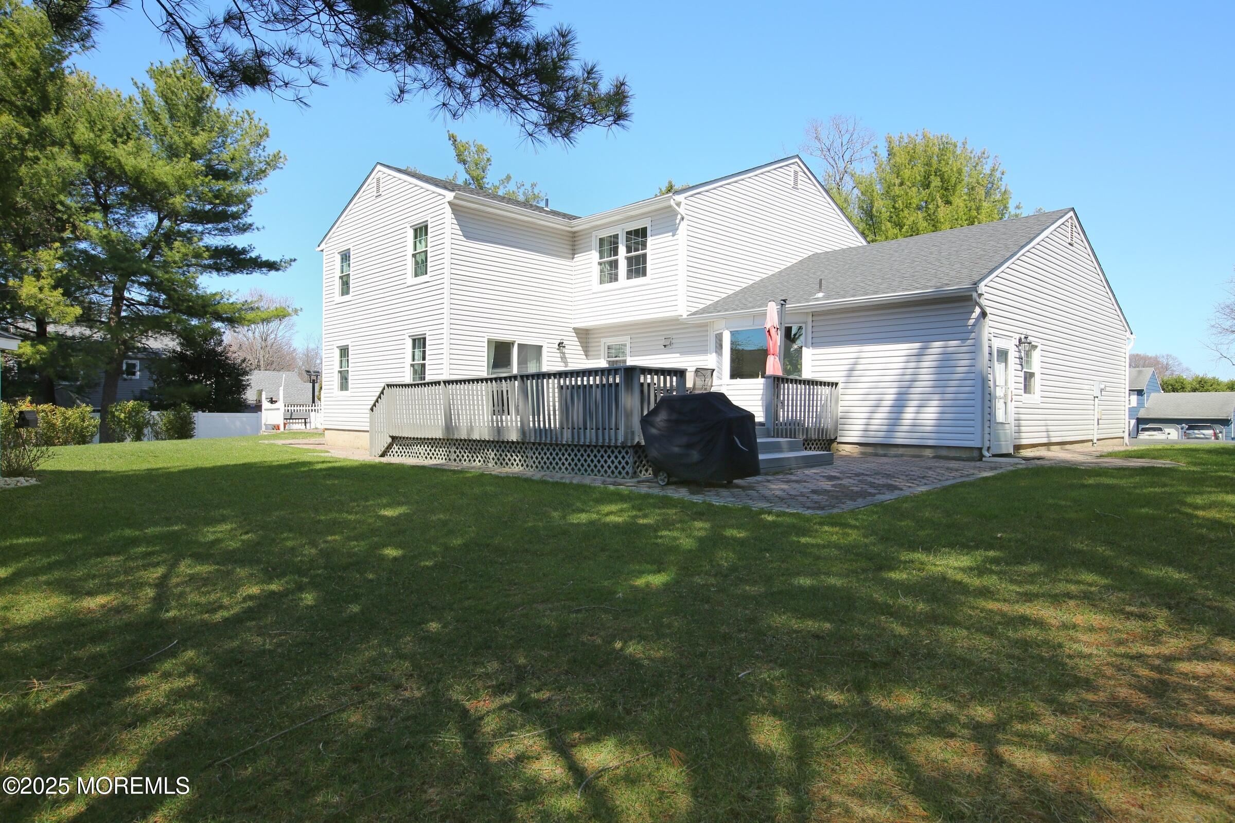 5 Regal Court, Holmdel, New Jersey image 6