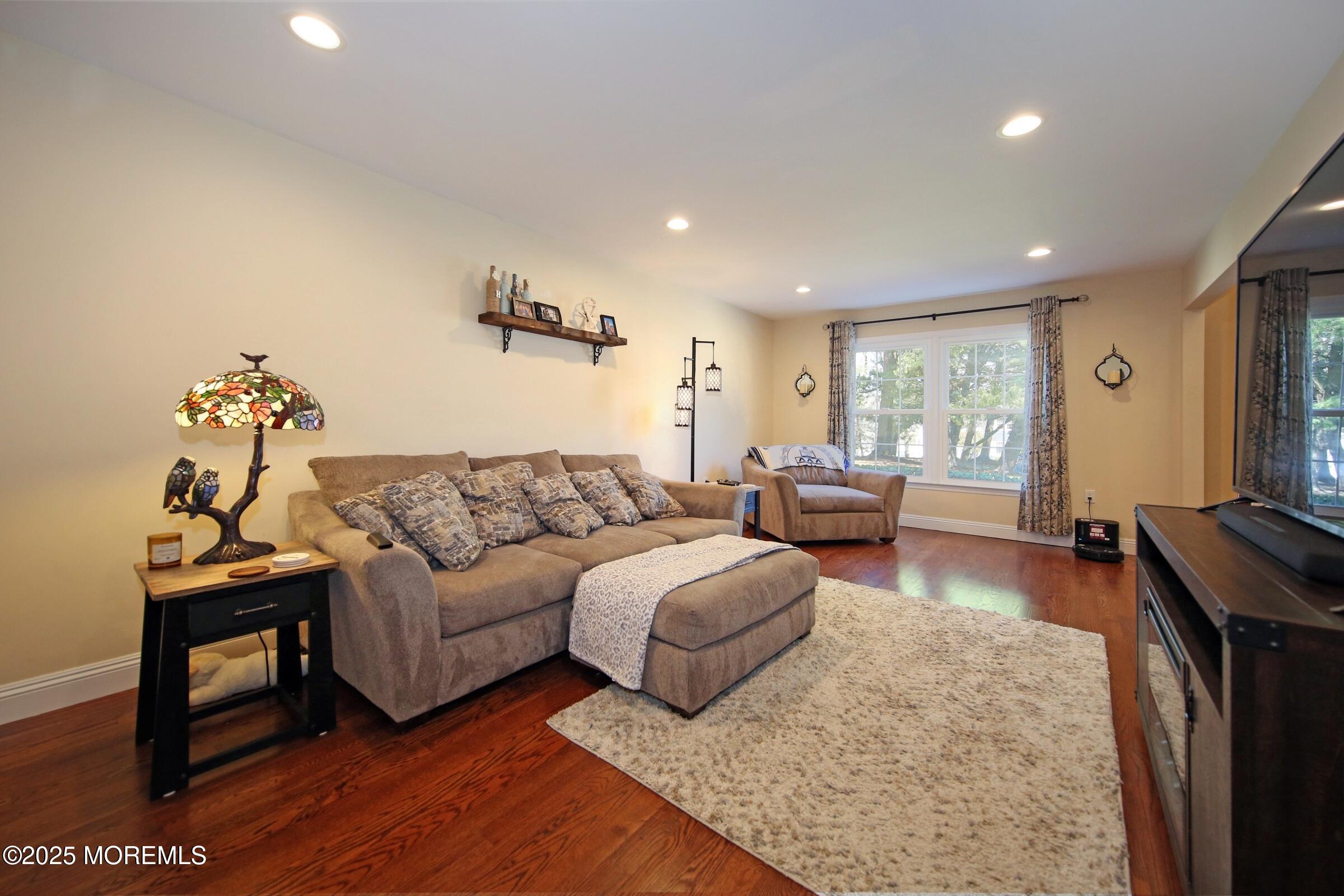 5 Regal Court, Holmdel, New Jersey image 17
