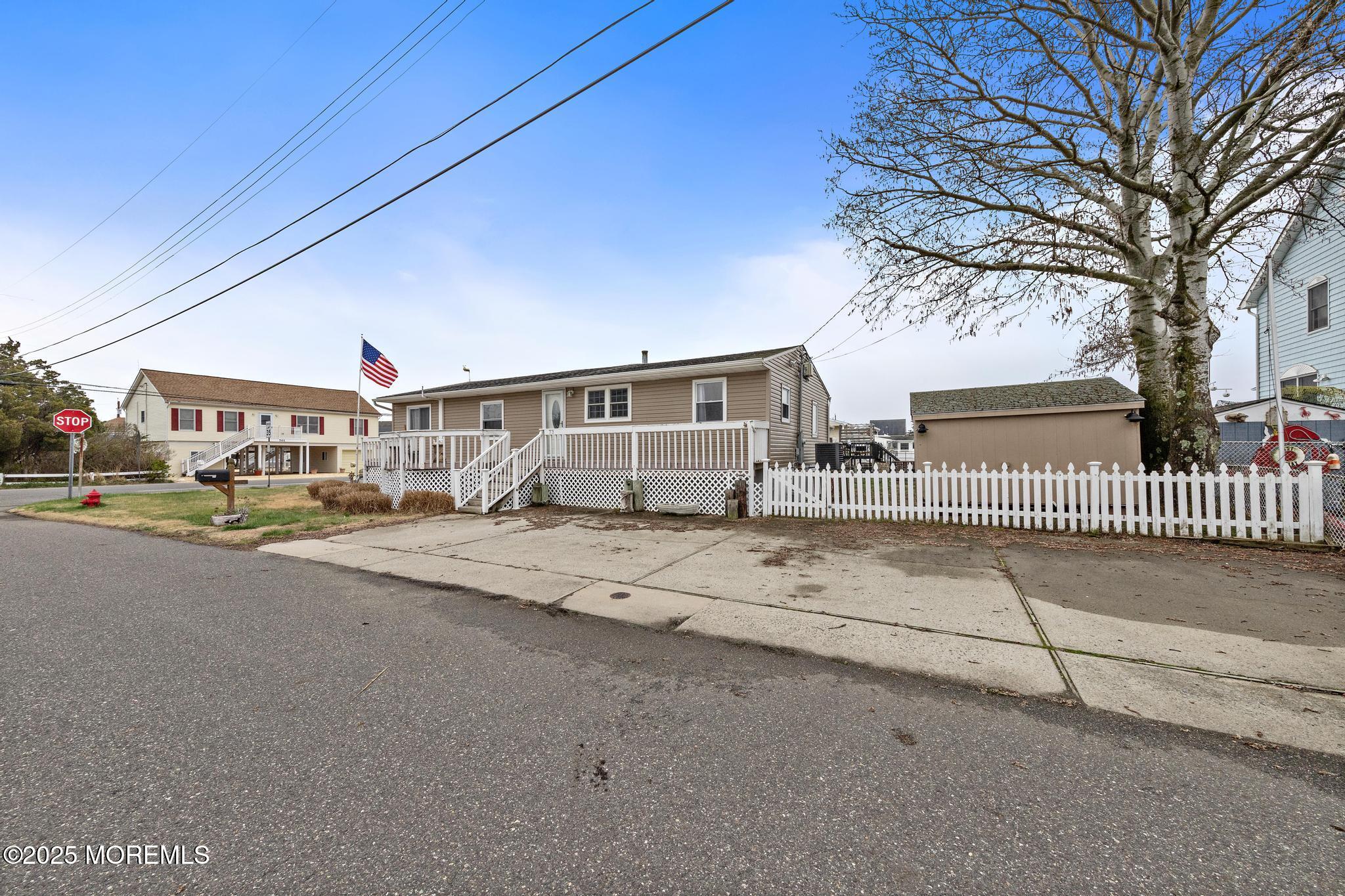 73 Dolphin Road, Tuckerton, New Jersey image 6