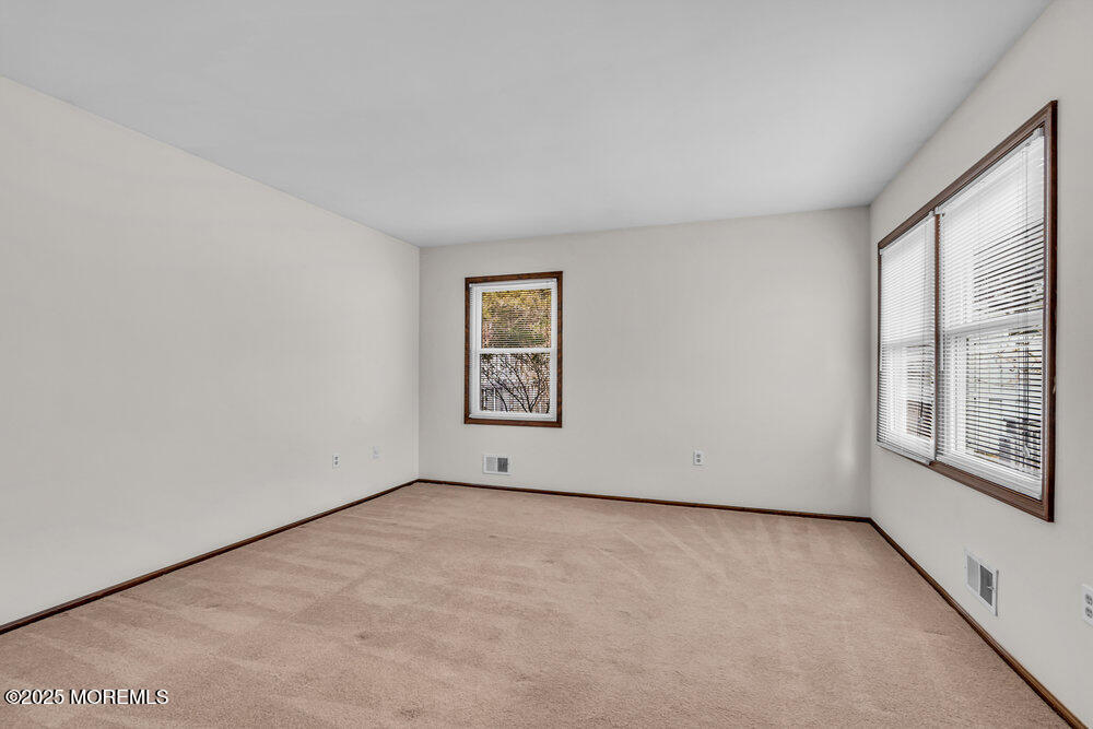 30 Turnberry Circle #125, Toms River, New Jersey image 25