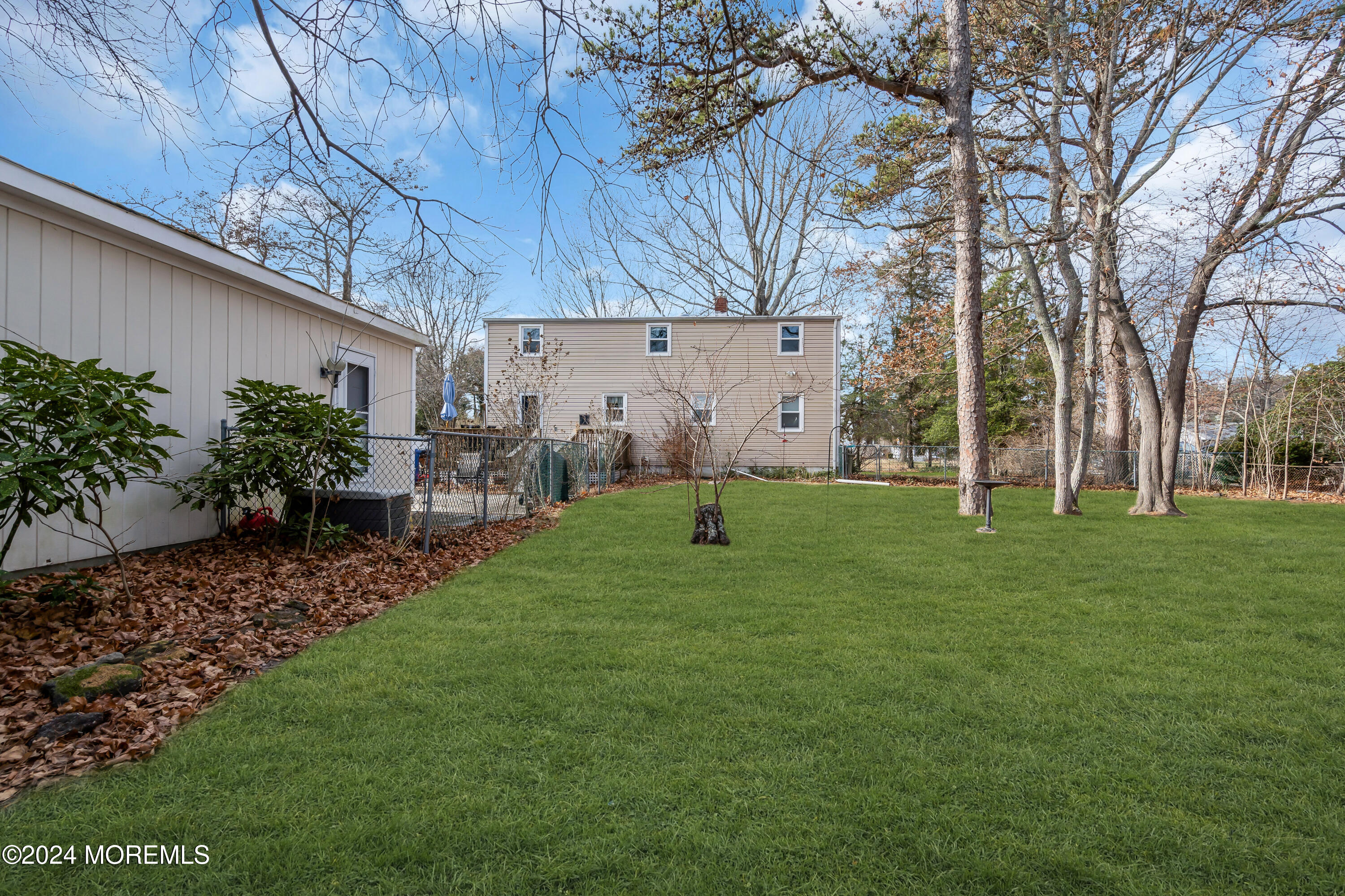 203 Center Street, Manahawkin, New Jersey image 5