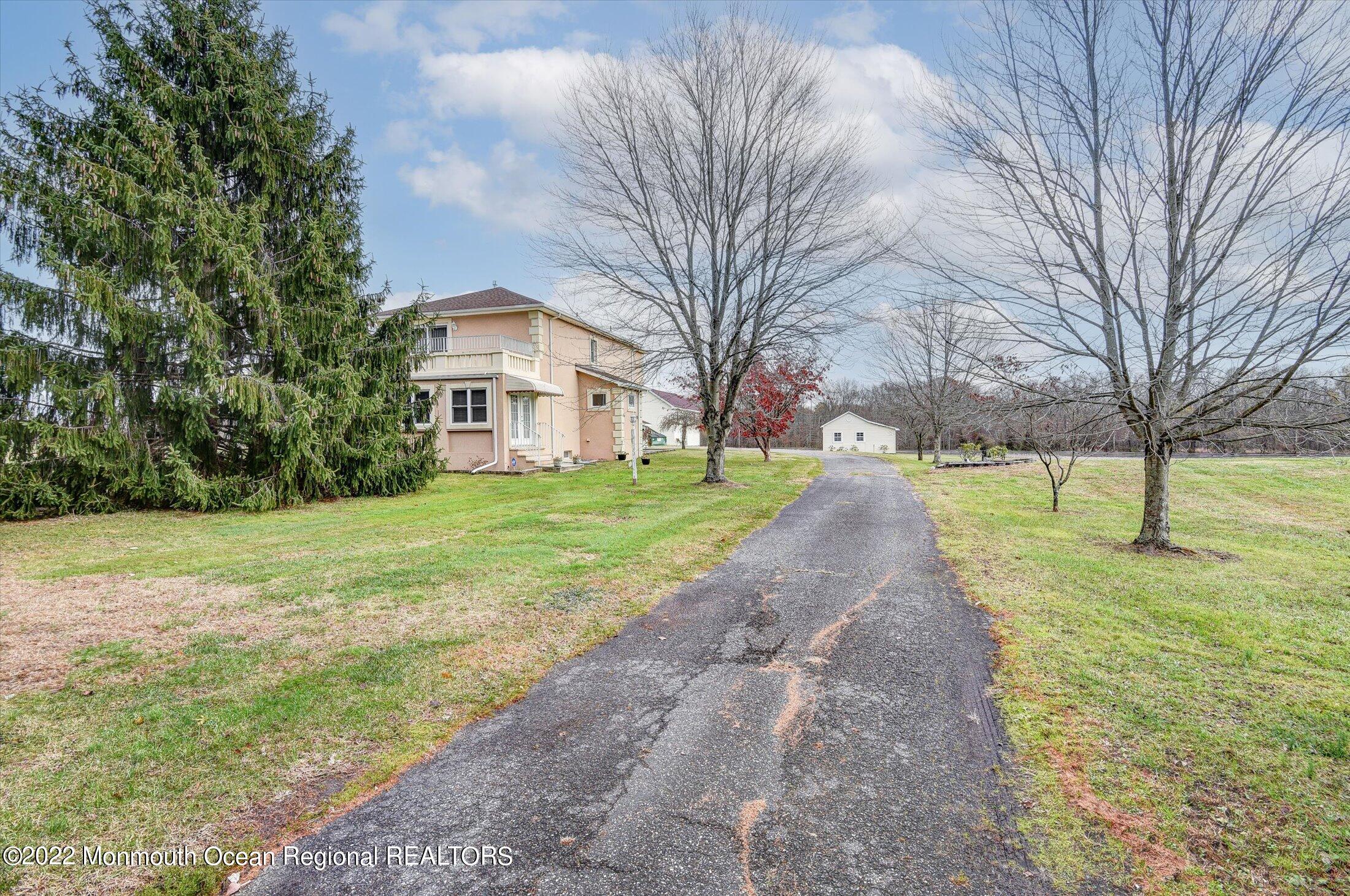 255 Asbury Road, Farmingdale, New Jersey image 4