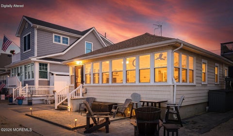 Photo of 3 Hayes Court, Point Pleasant Beach, NJ 08742 (MLS # 22627730)
