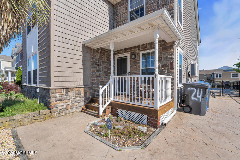 24 Point Road, Toms River, New Jersey image 9