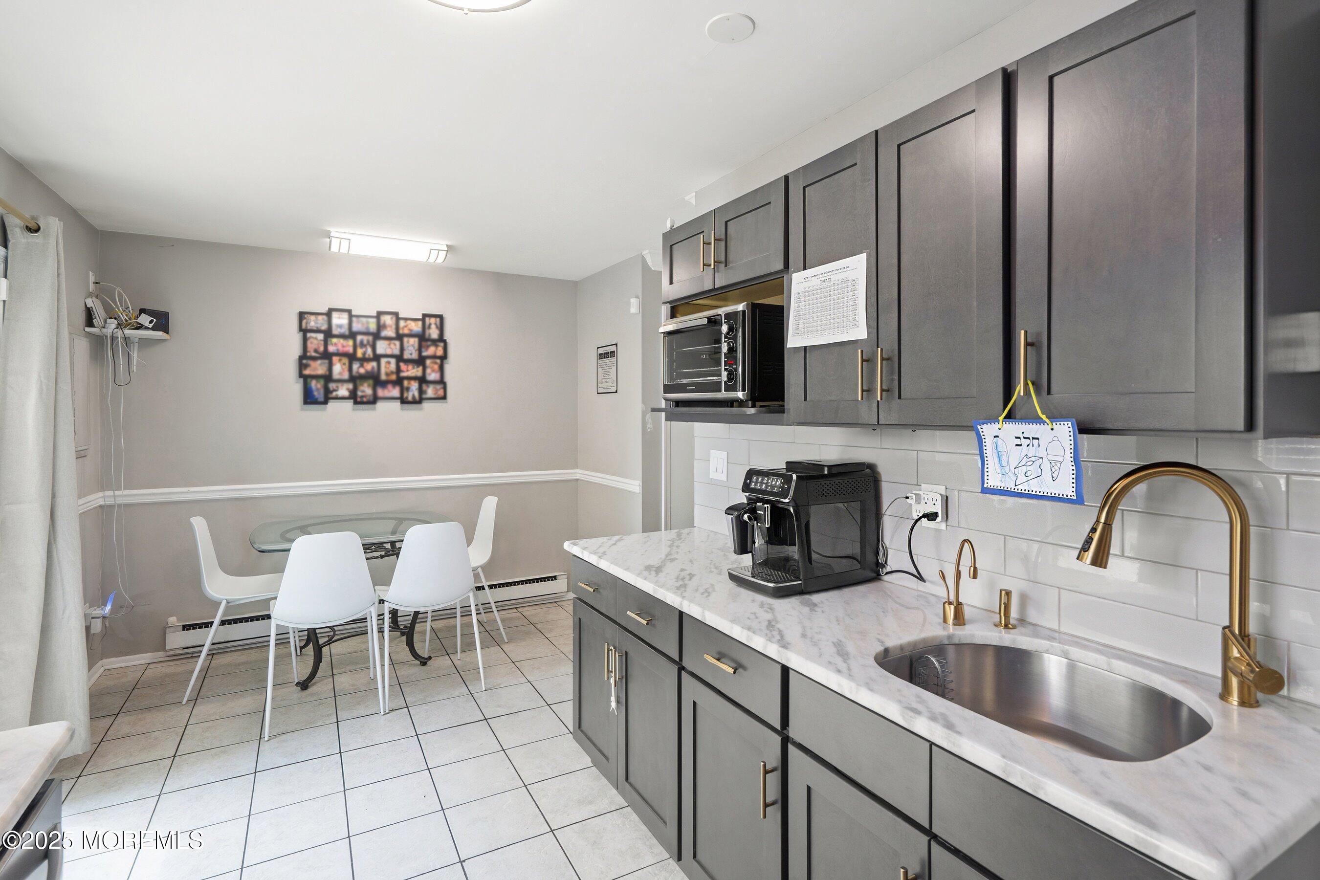 146 Stratford Place, Lakewood, New Jersey image 14