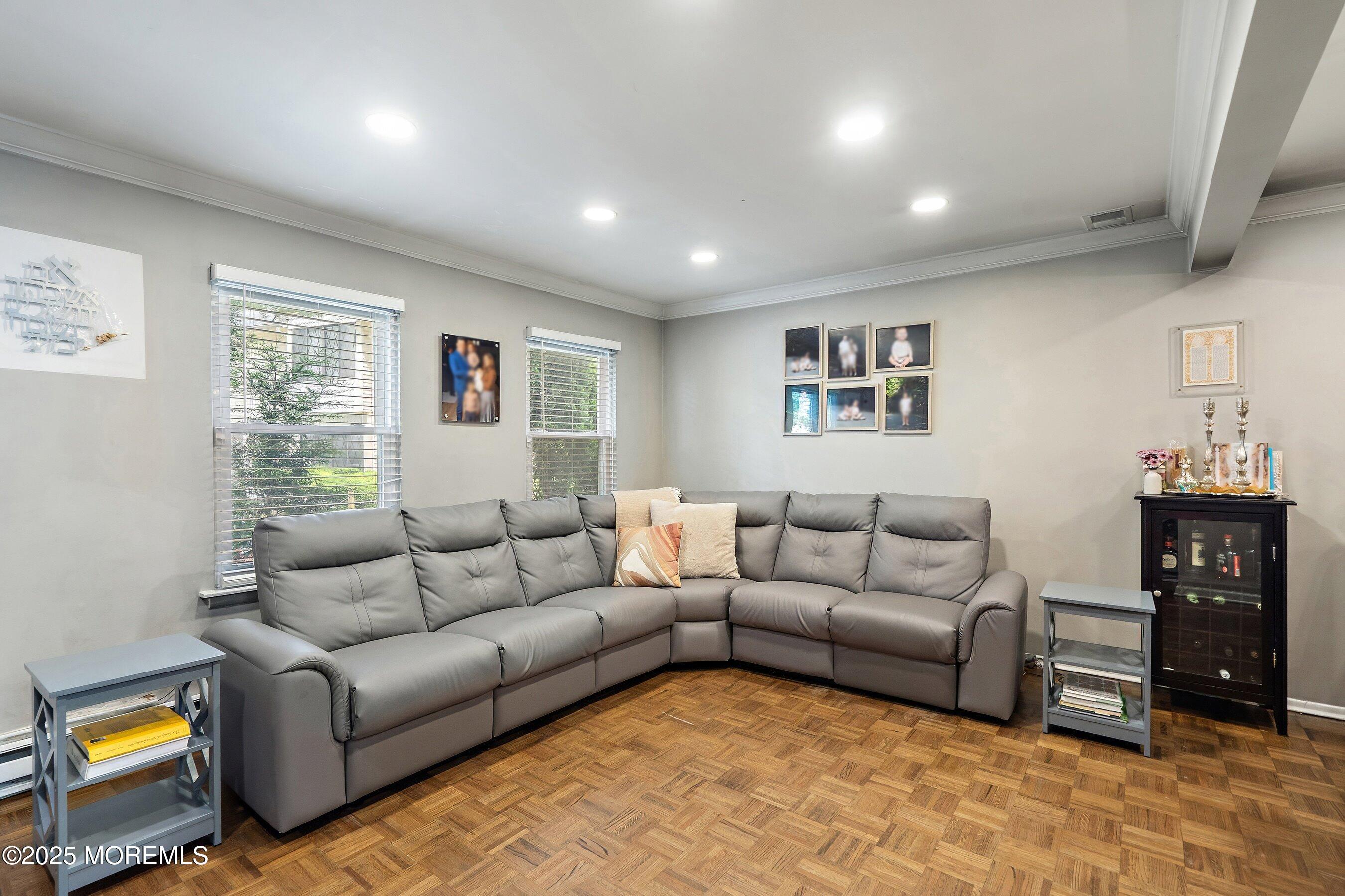 146 Stratford Place, Lakewood, New Jersey image 8