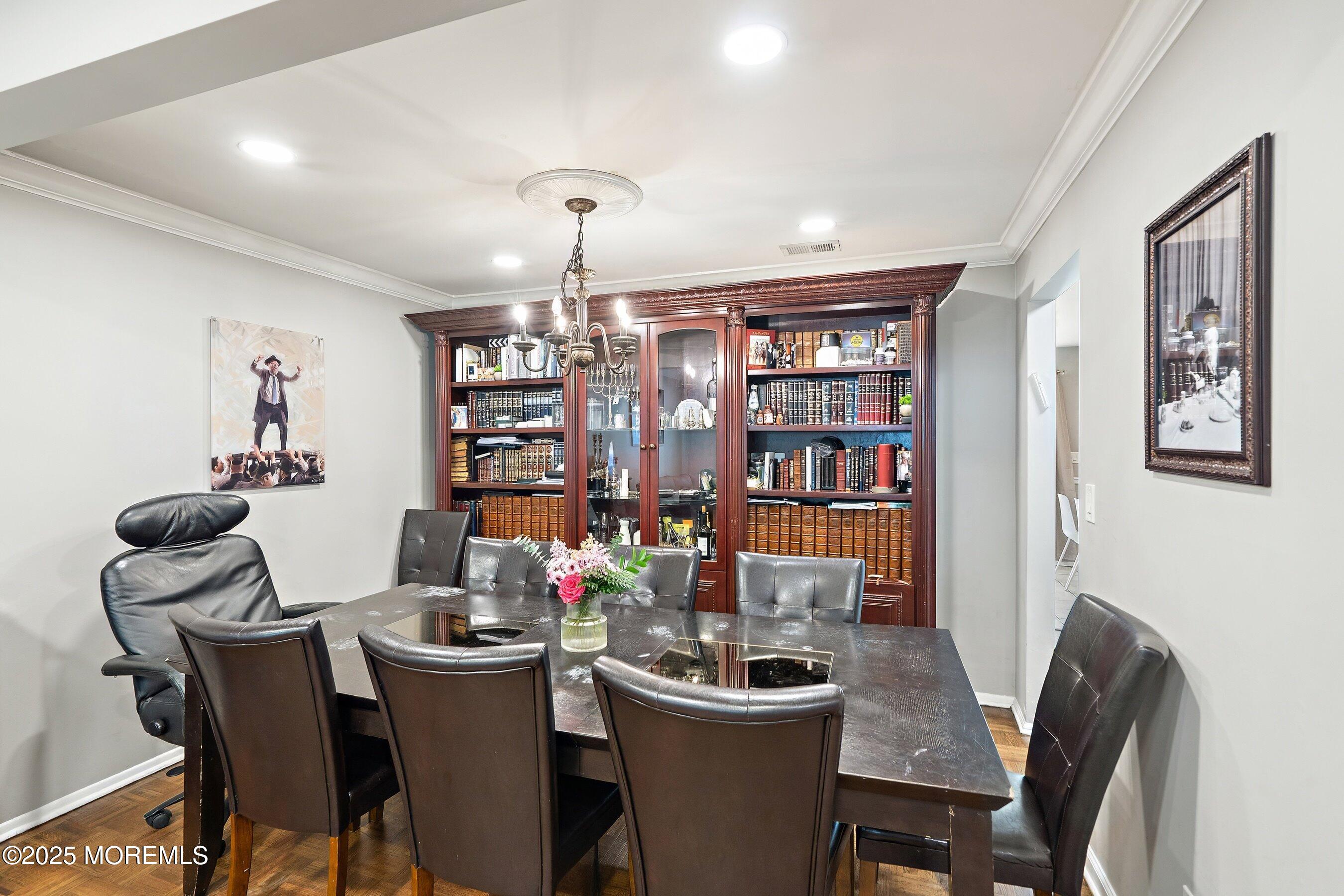 146 Stratford Place, Lakewood, New Jersey image 6