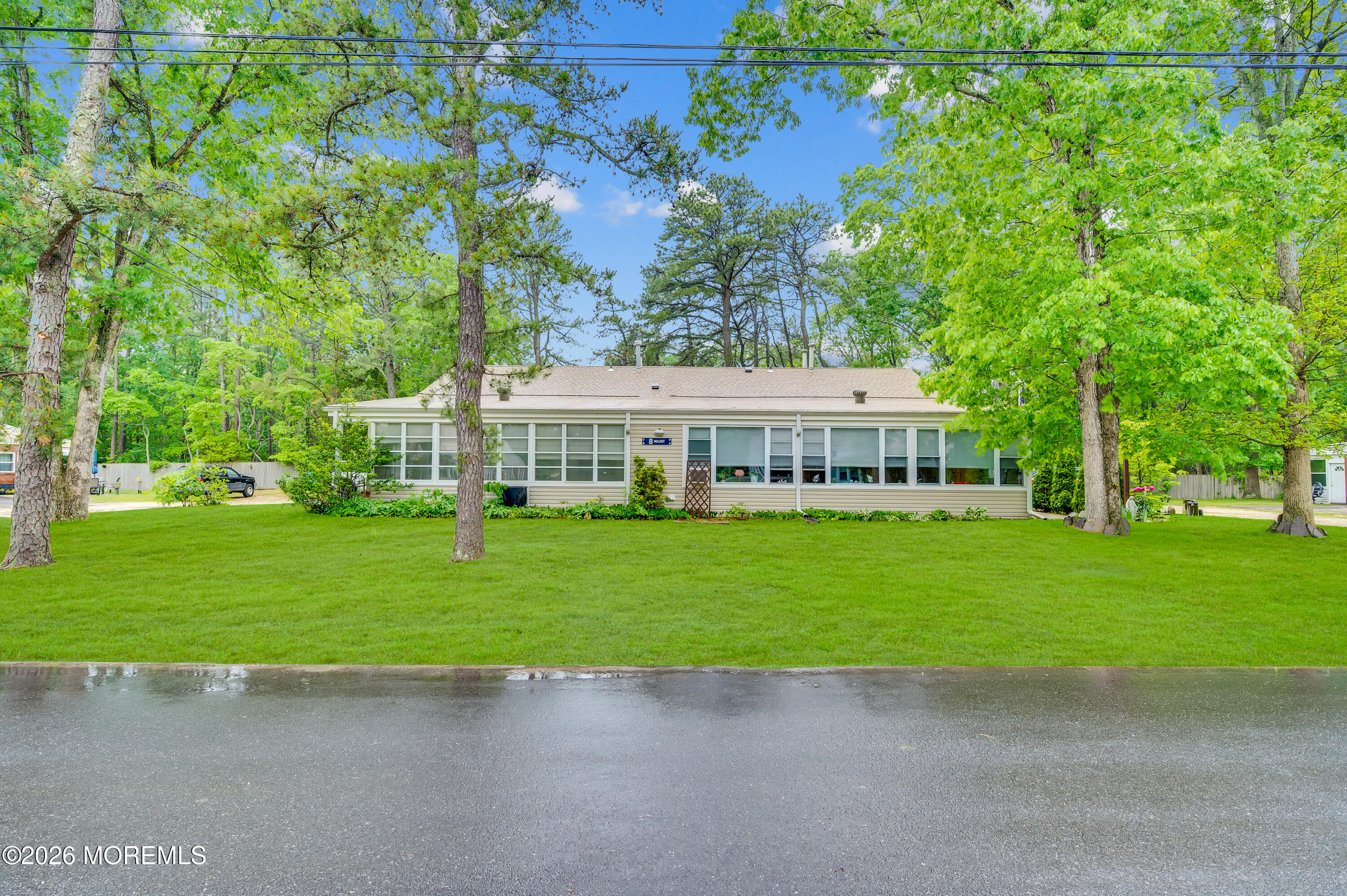 8B Walnut Street