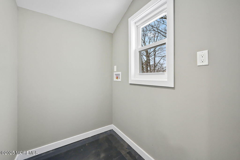15 Clausen Lane, Sayreville, New Jersey image 20