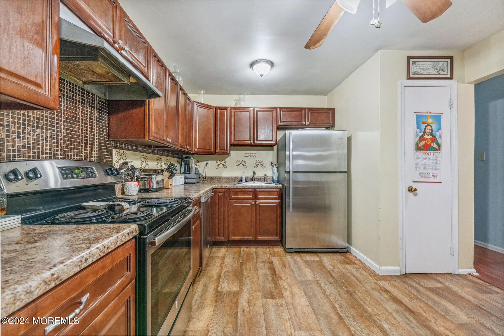 77 A Parkway Drive, Freehold, New Jersey image 3